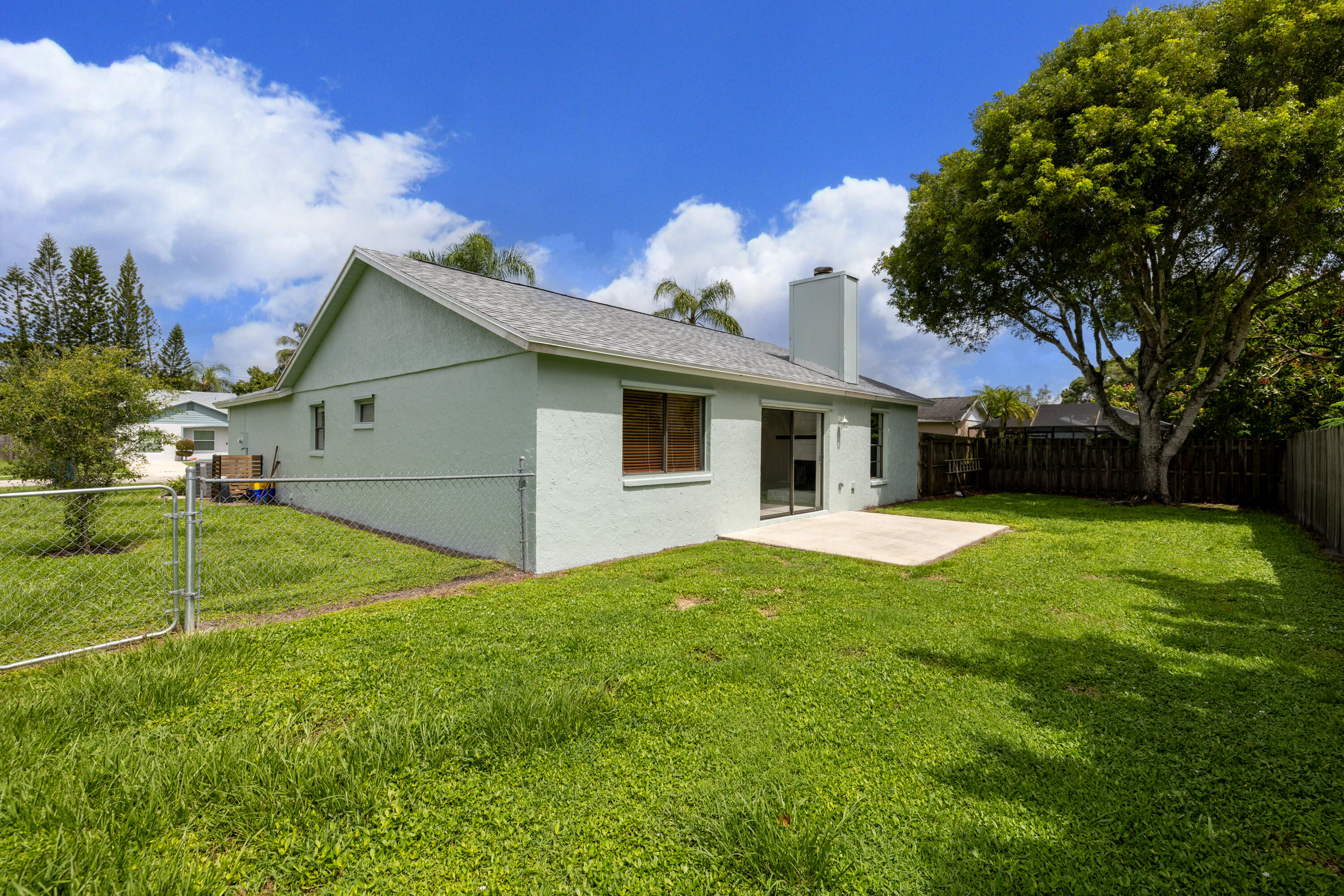 COUNTERPOINT ESTATES 14 - Residential