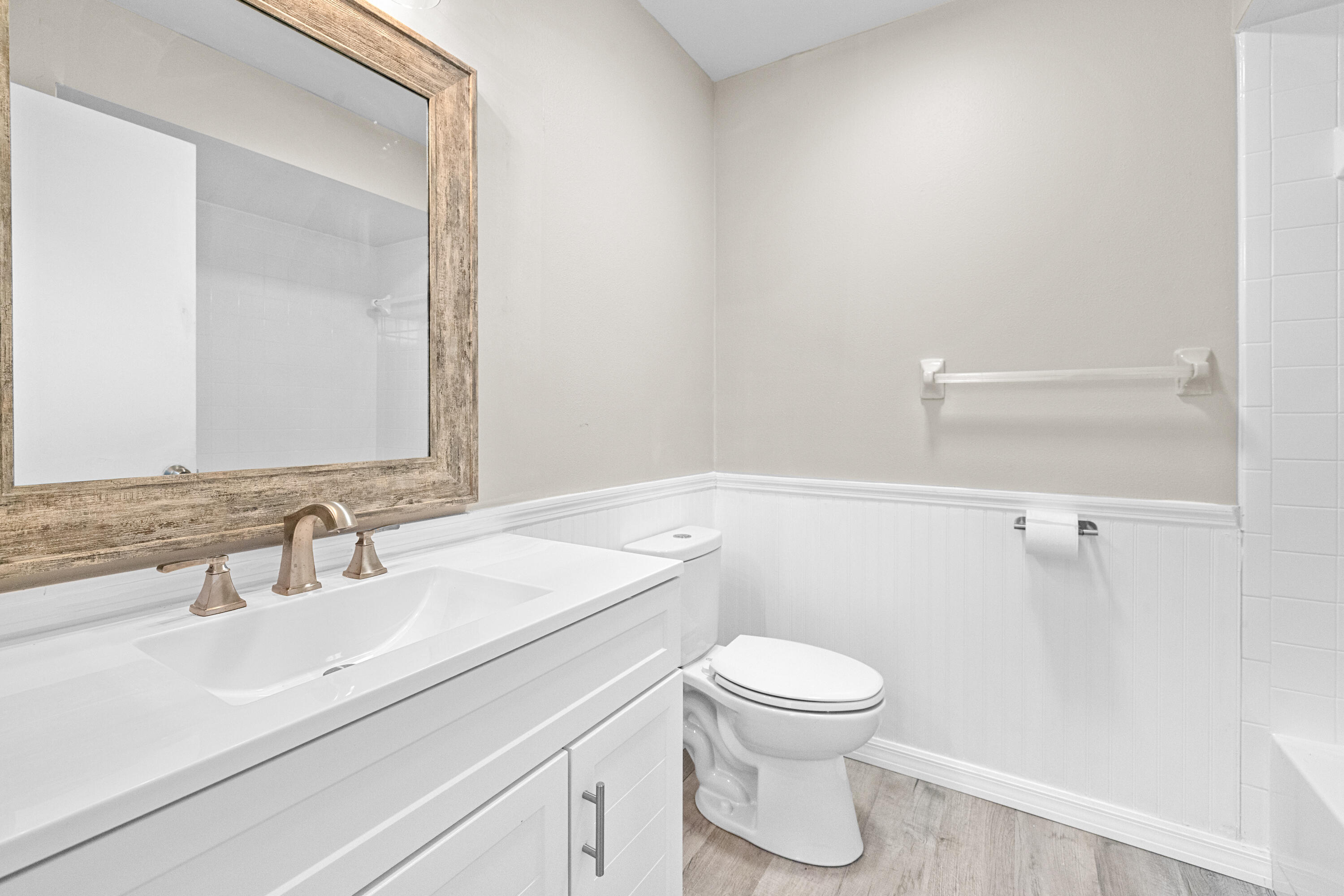 COUNTERPOINT ESTATES 14 - Residential