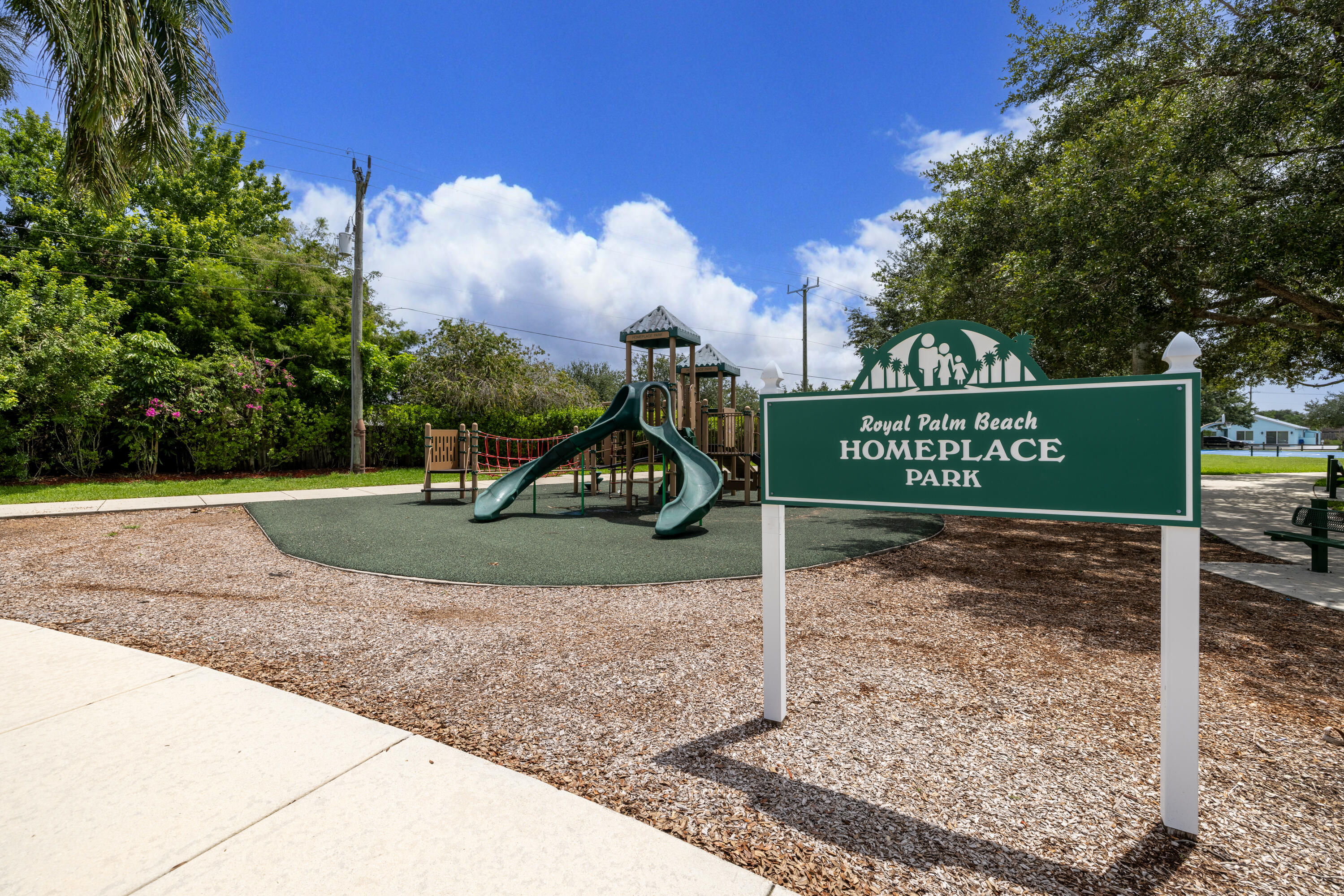 COUNTERPOINT ESTATES 14 - Residential