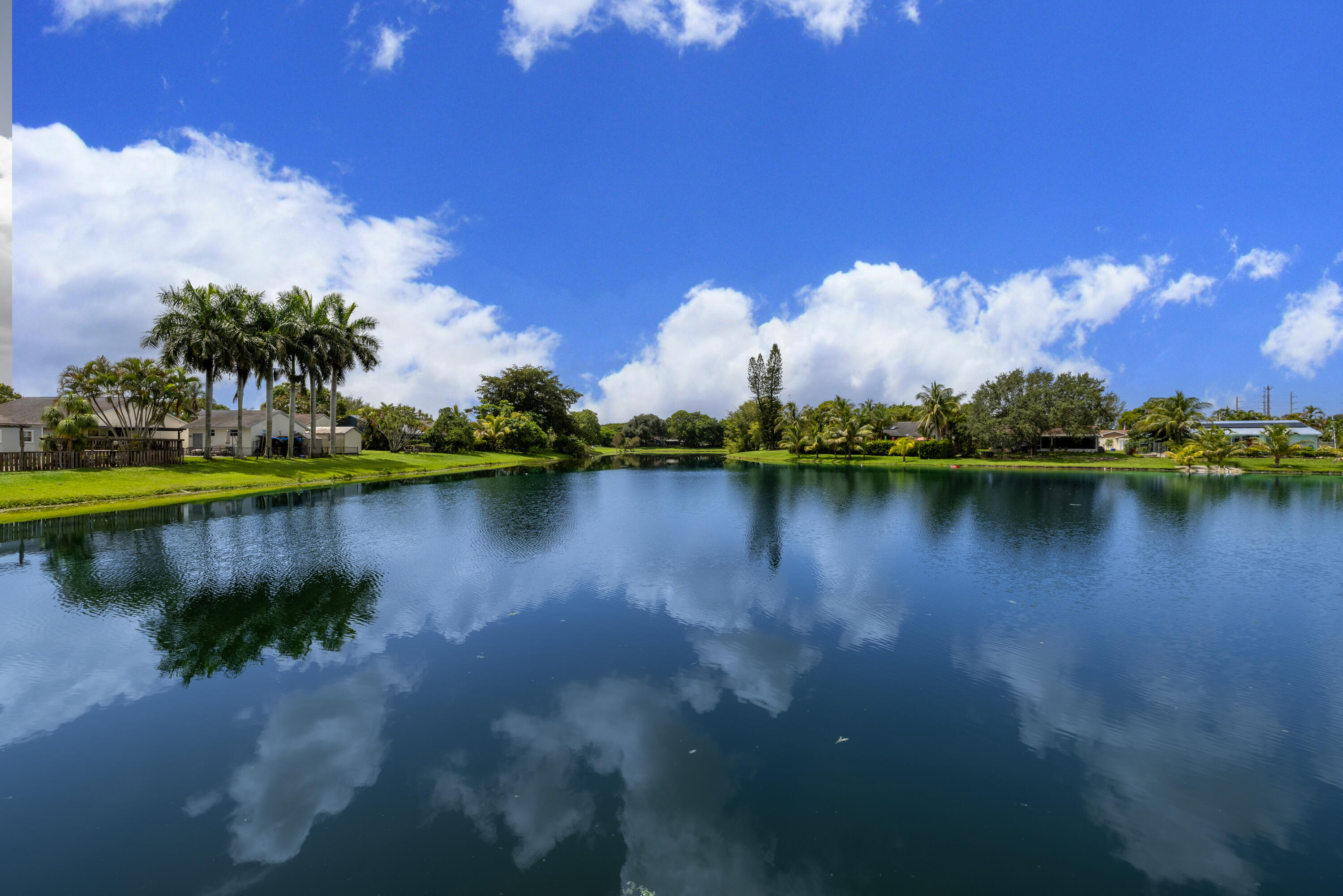 COUNTERPOINT ESTATES 14 - Residential