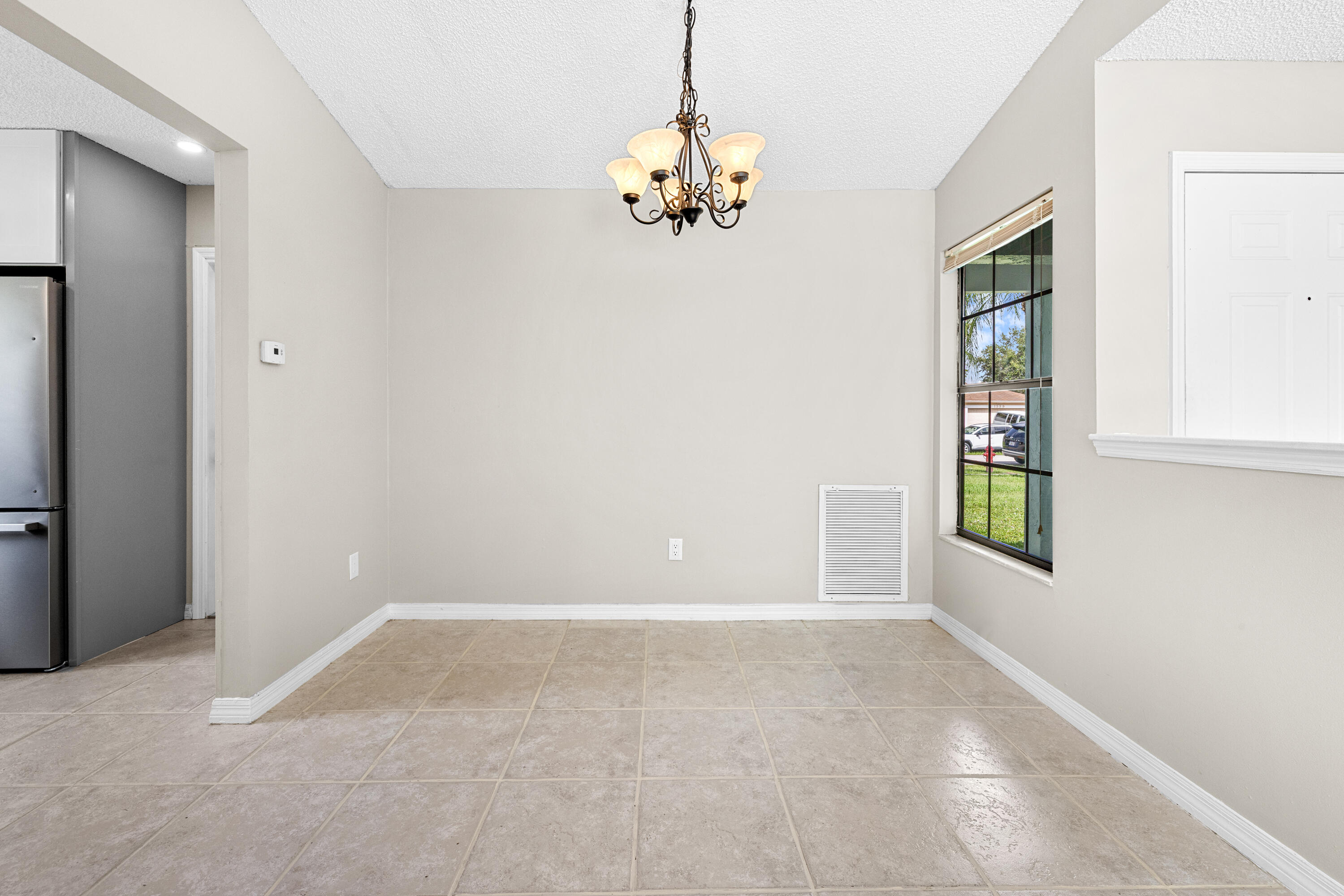 COUNTERPOINT ESTATES 14 - Residential