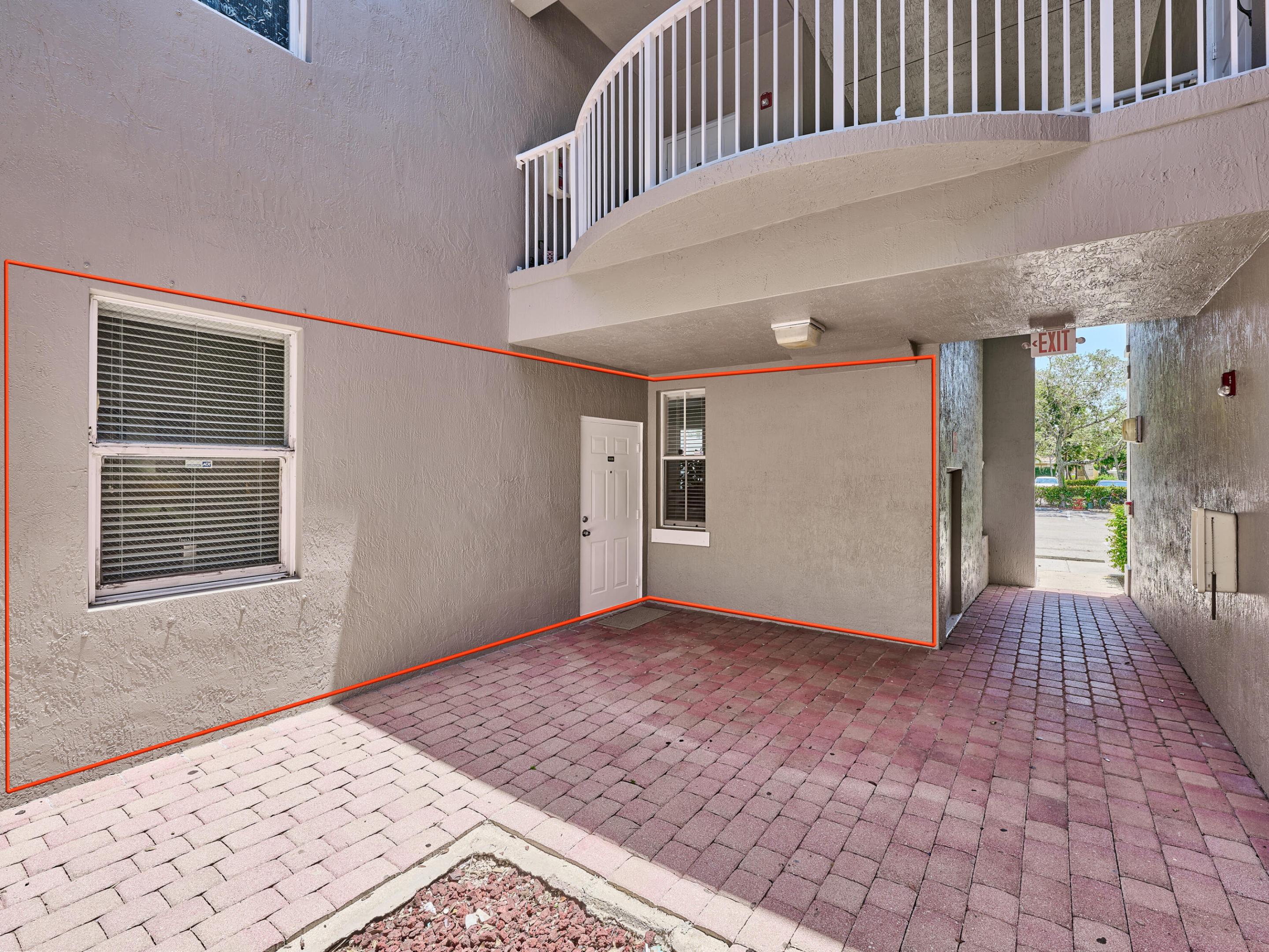 SHOMA COURTYARDS I AT ROYAL PALM CONDOMI - Residential