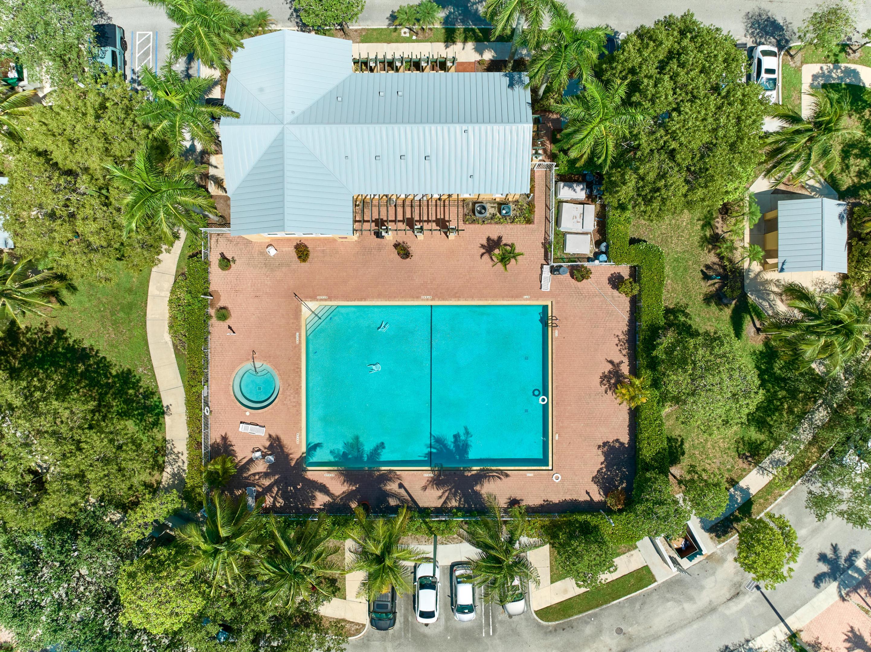 SHOMA COURTYARDS I AT ROYAL PALM CONDOMI - Residential