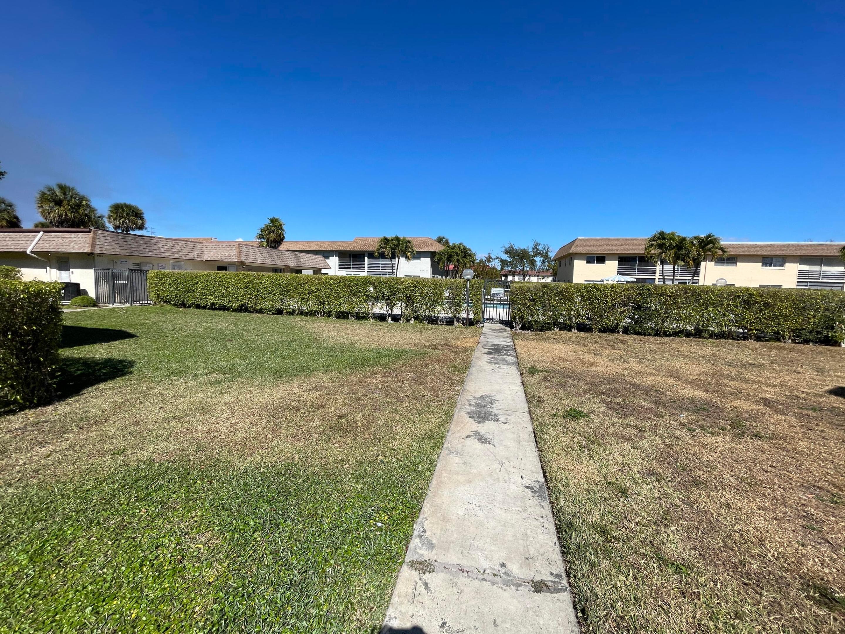 SANDALFOOT BLVD APTS CONDO - Residential Lease