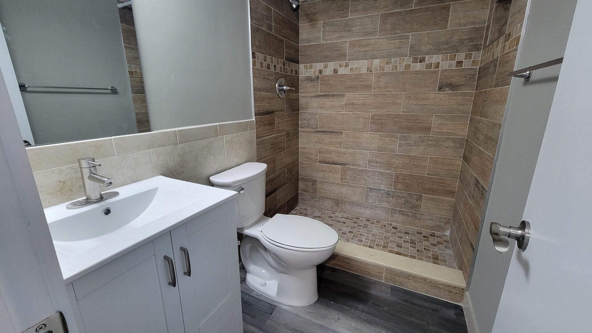 HOLIDAY VILLAGE OF CORAL SPRINGS - Residential