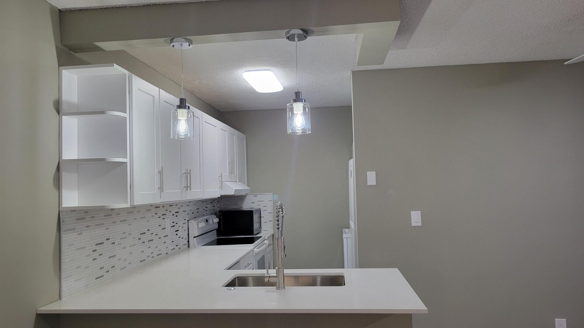 HOLIDAY VILLAGE OF CORAL SPRINGS - Residential