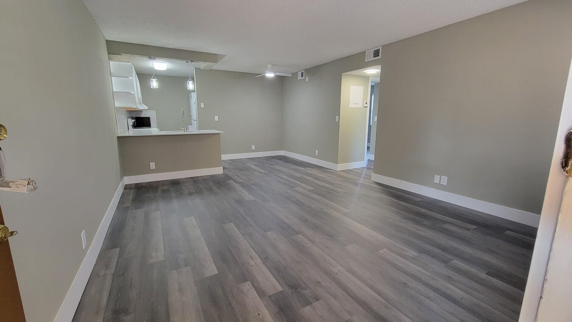 HOLIDAY VILLAGE OF CORAL SPRINGS - Residential