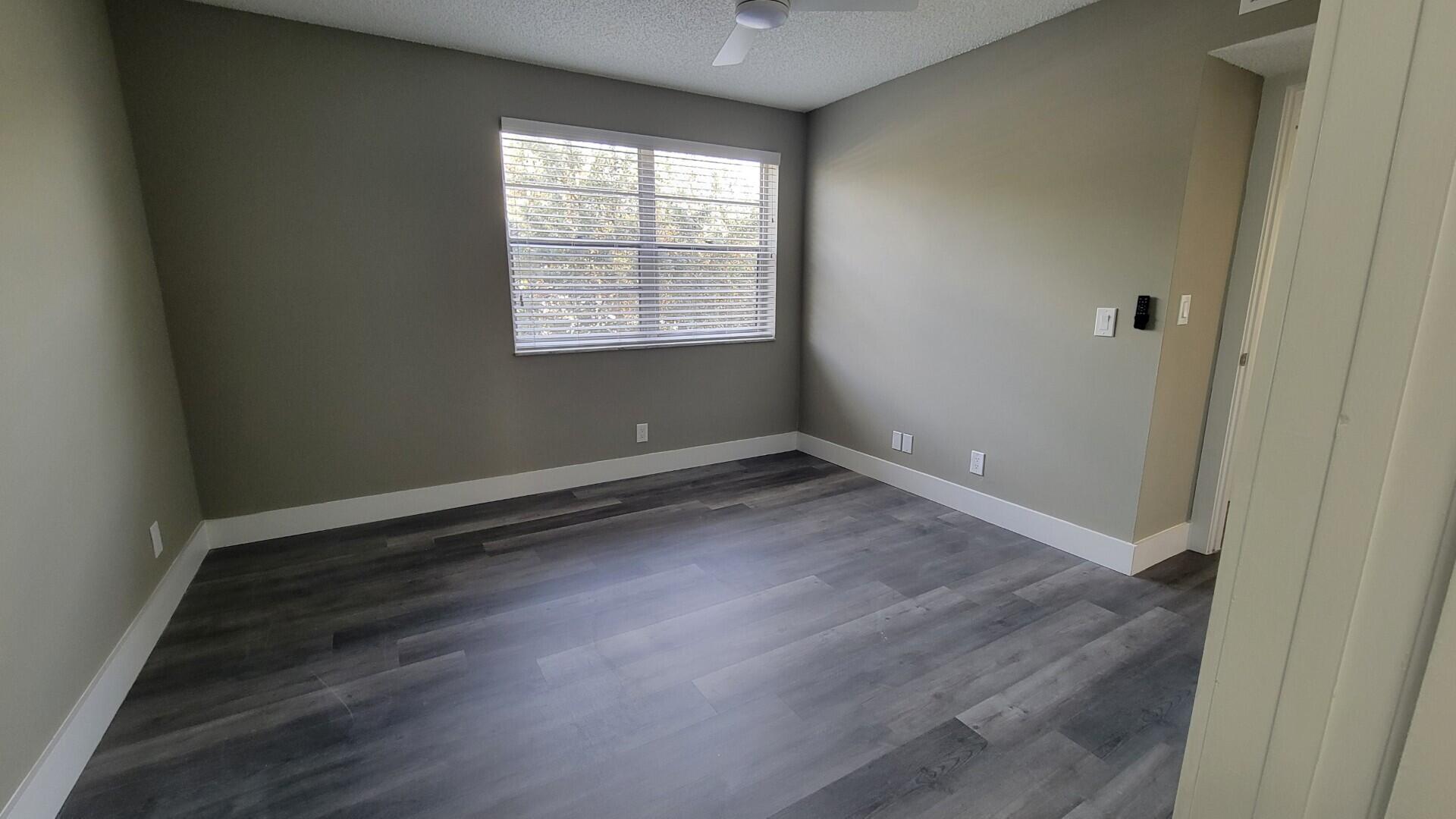 HOLIDAY VILLAGE OF CORAL SPRINGS - Residential