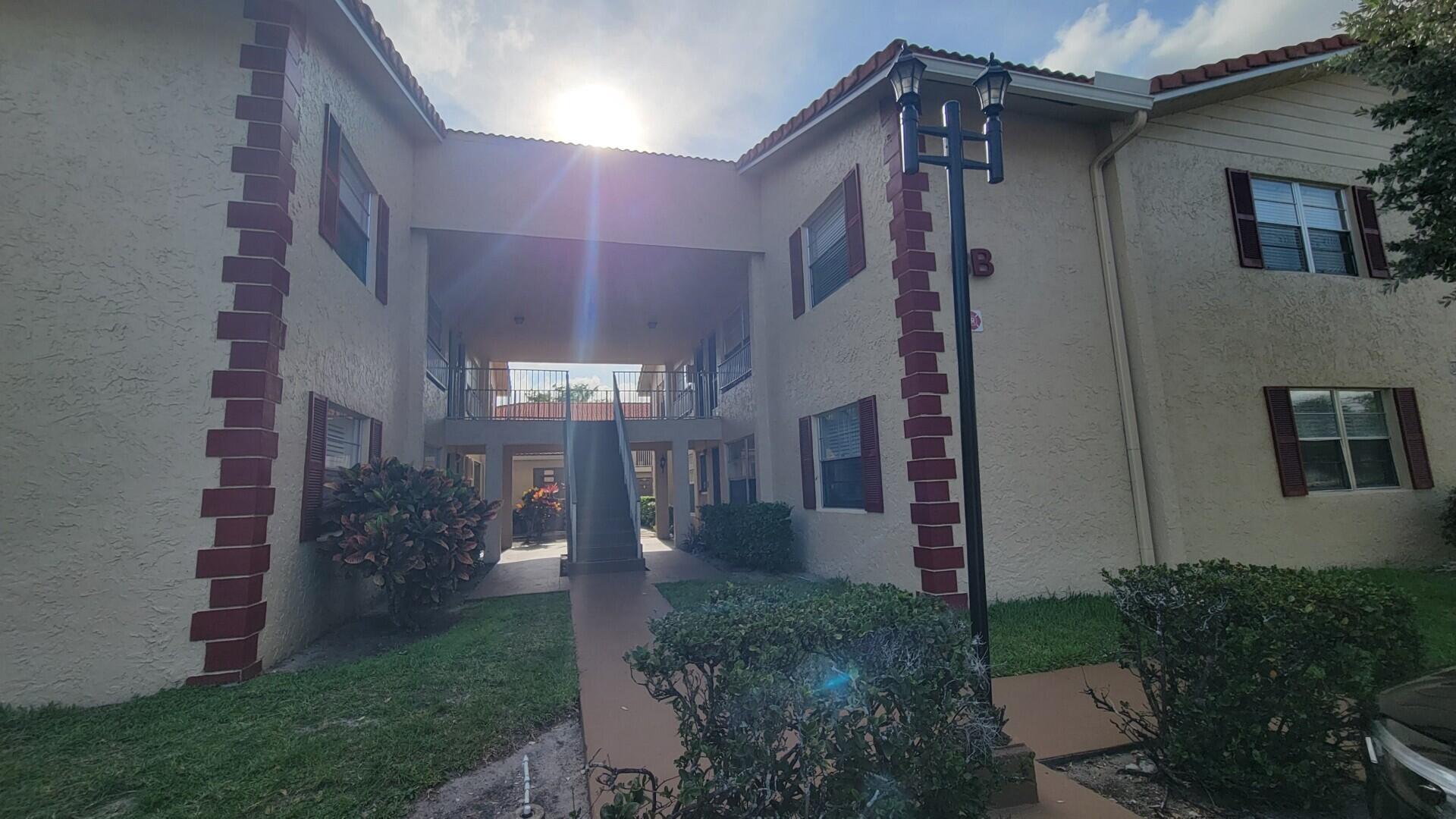 HOLIDAY VILLAGE OF CORAL SPRINGS - Residential