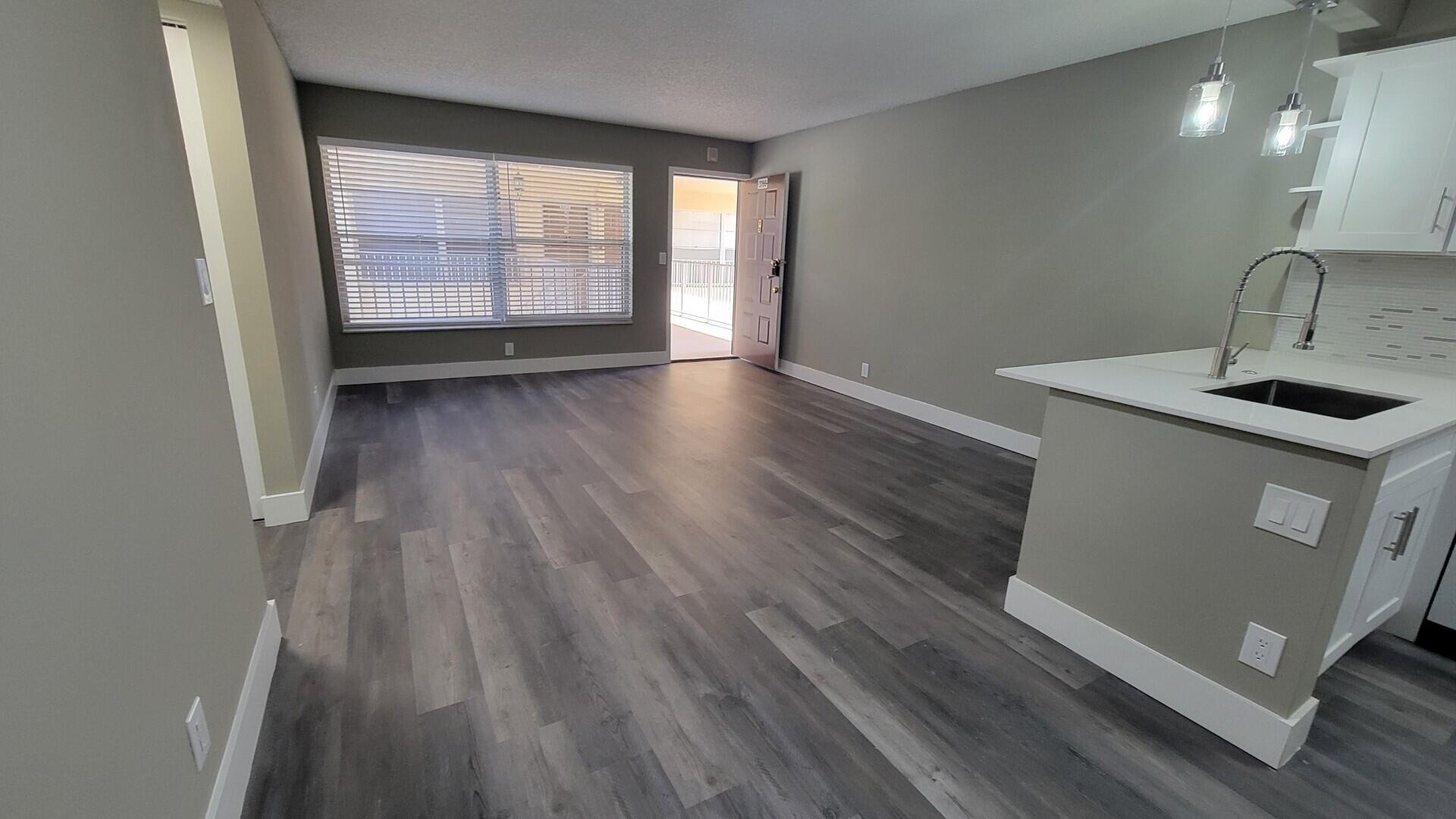 HOLIDAY VILLAGE OF CORAL SPRINGS - Residential