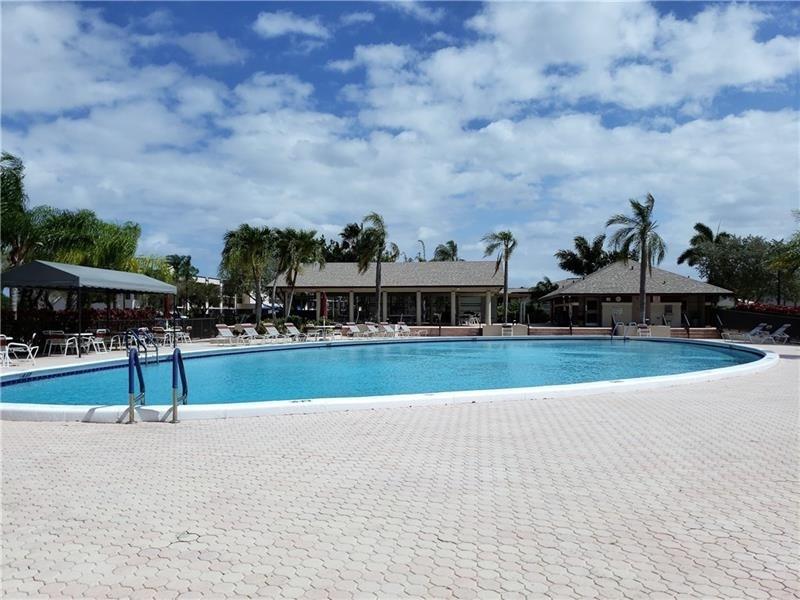 BELFORT @KINGS POINT - Residential
