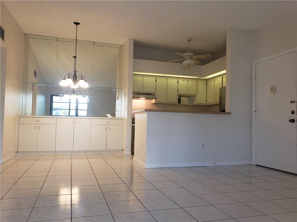 BELFORT @KINGS POINT - Residential