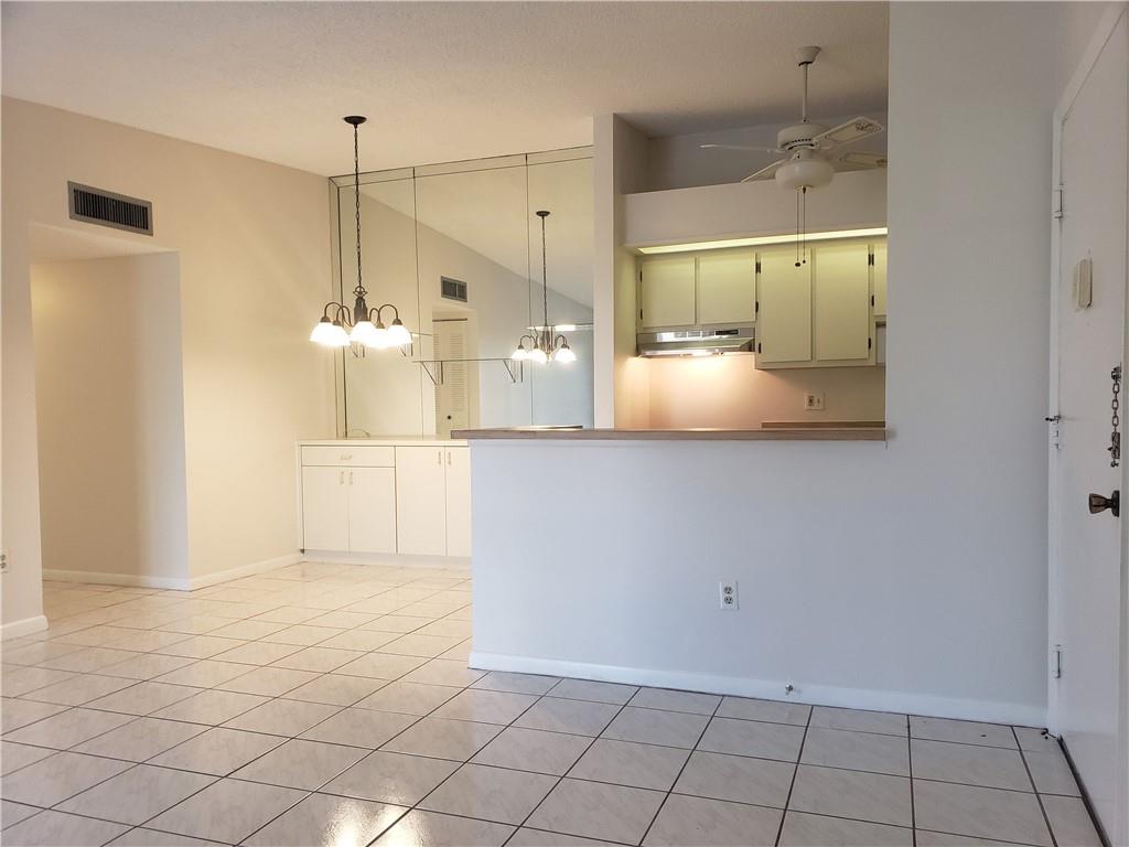 BELFORT @KINGS POINT - Residential