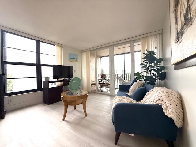 BOCA BAYOU CONDO - Residential