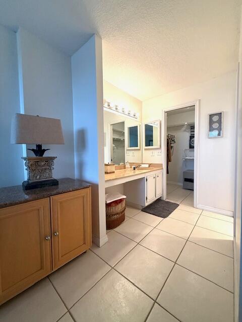 BOCA BAYOU CONDO - Residential