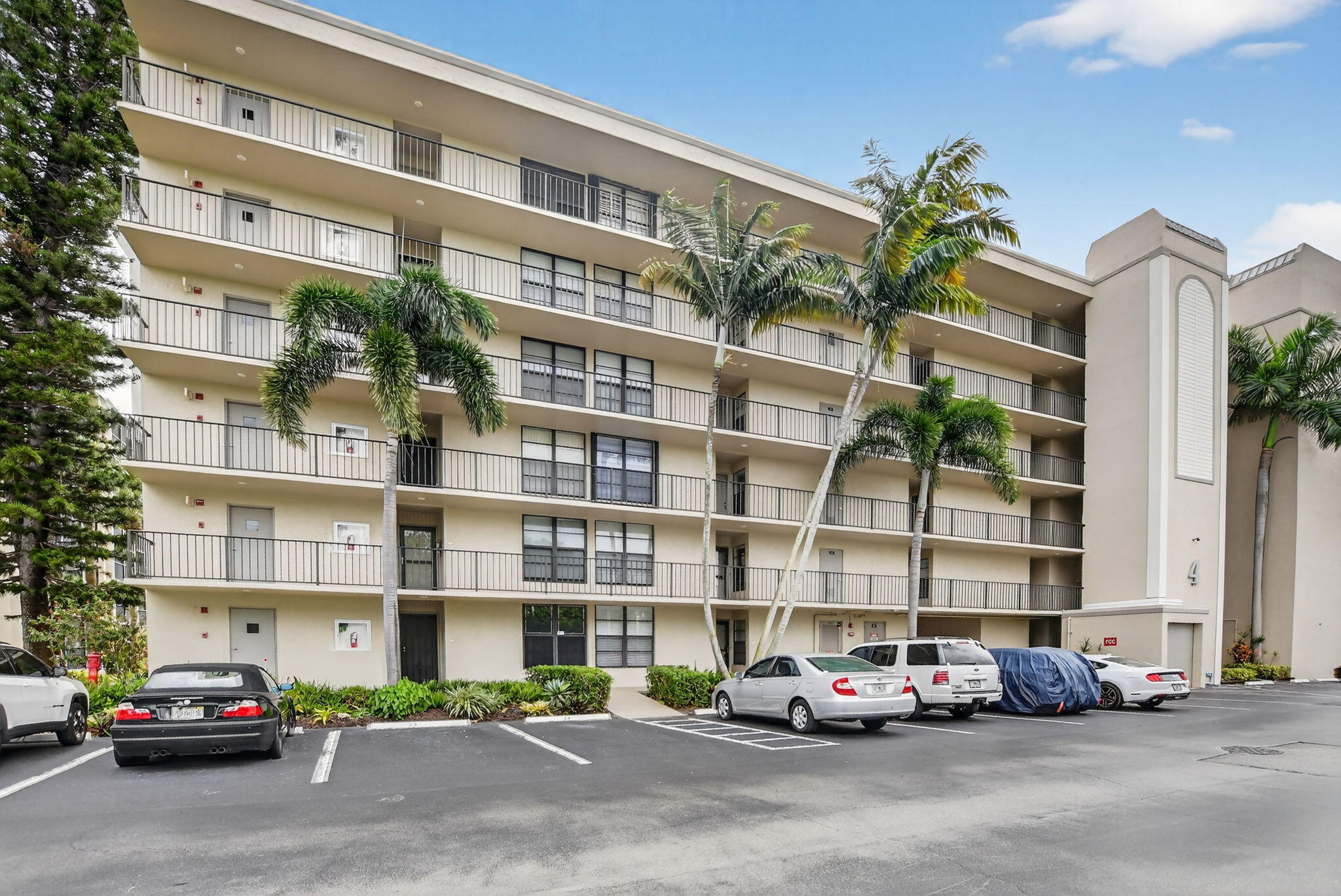 BOCA BAYOU CONDO - Residential