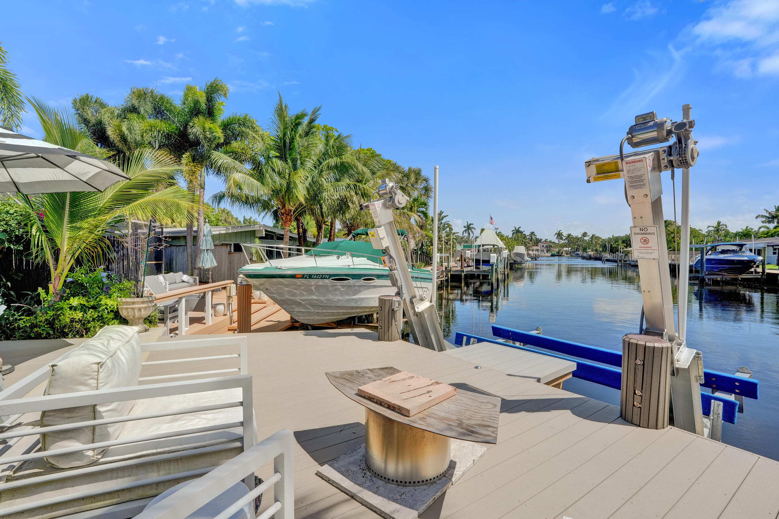 CORAL POINT - Residential