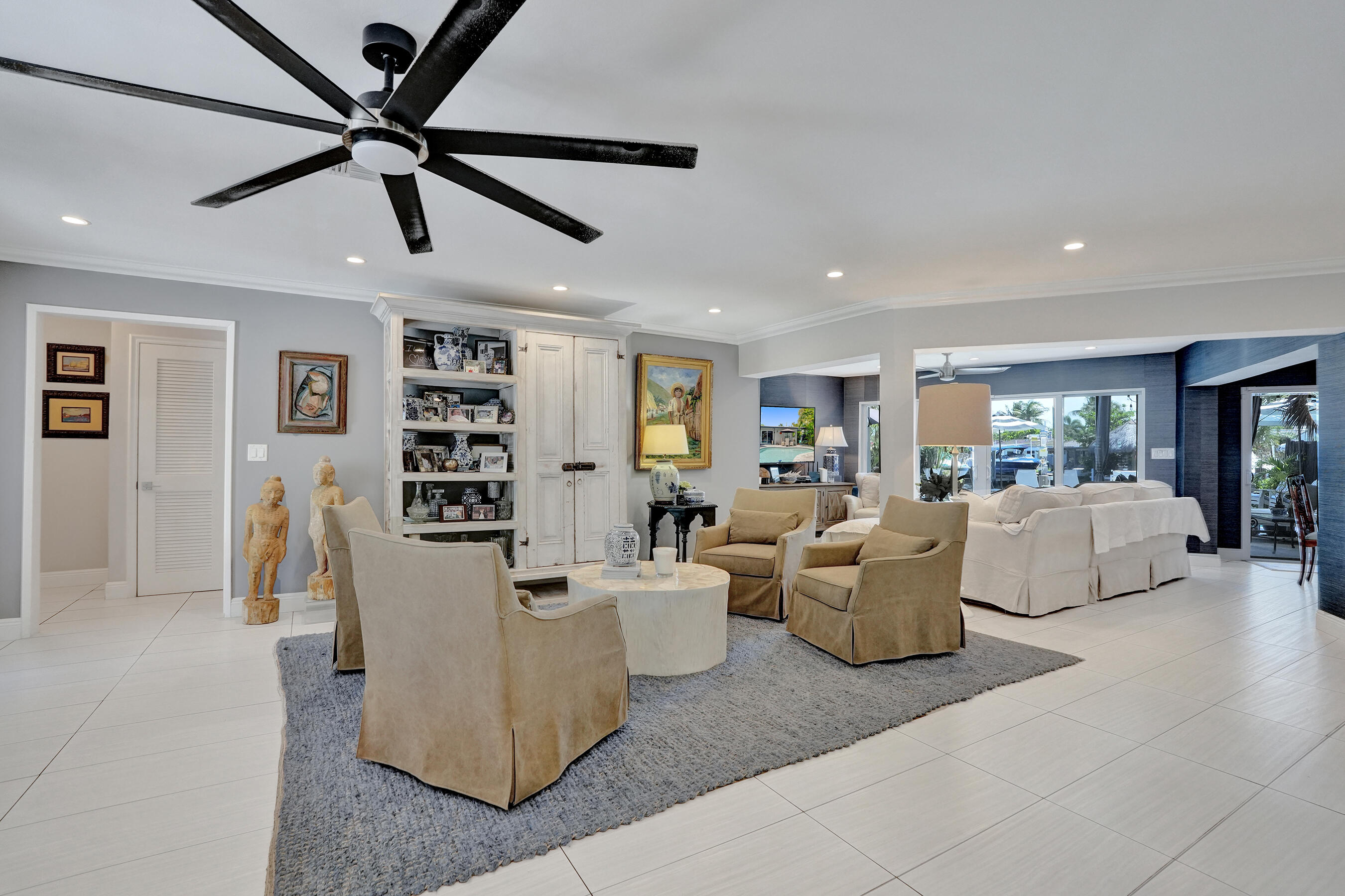 CORAL POINT - Residential