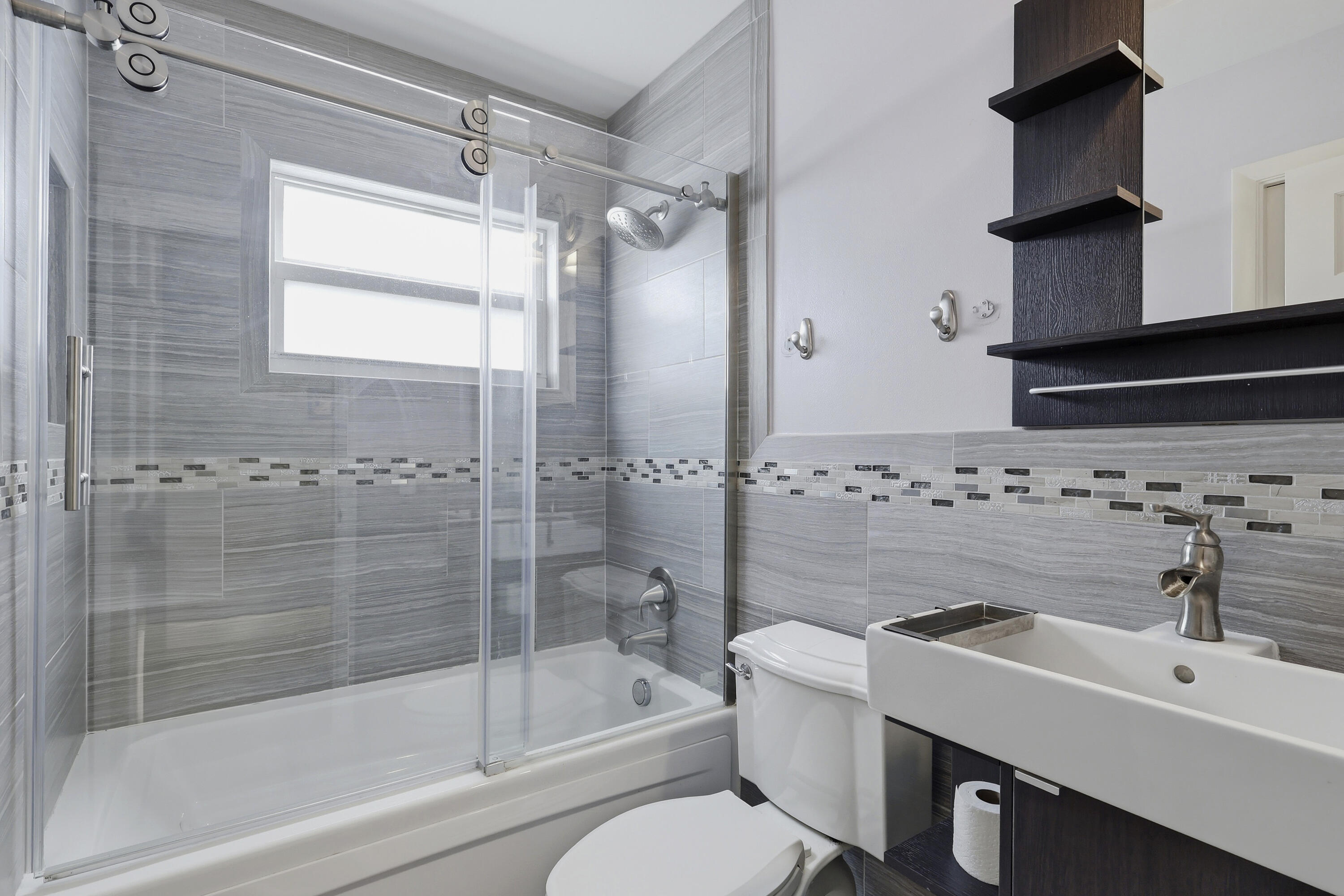 COUNTRYWOOD 3 - Residential
