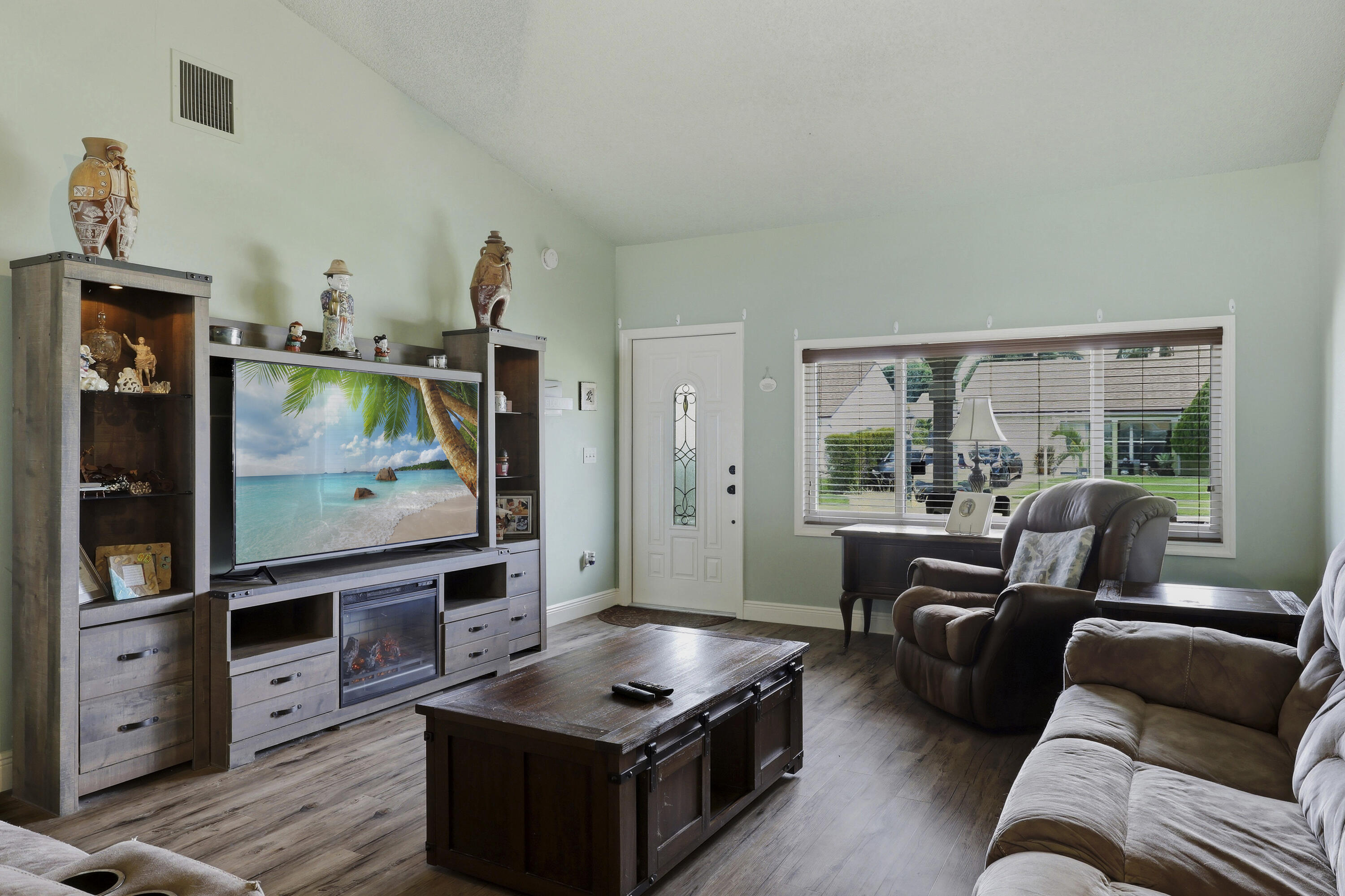 COUNTRYWOOD 3 - Residential