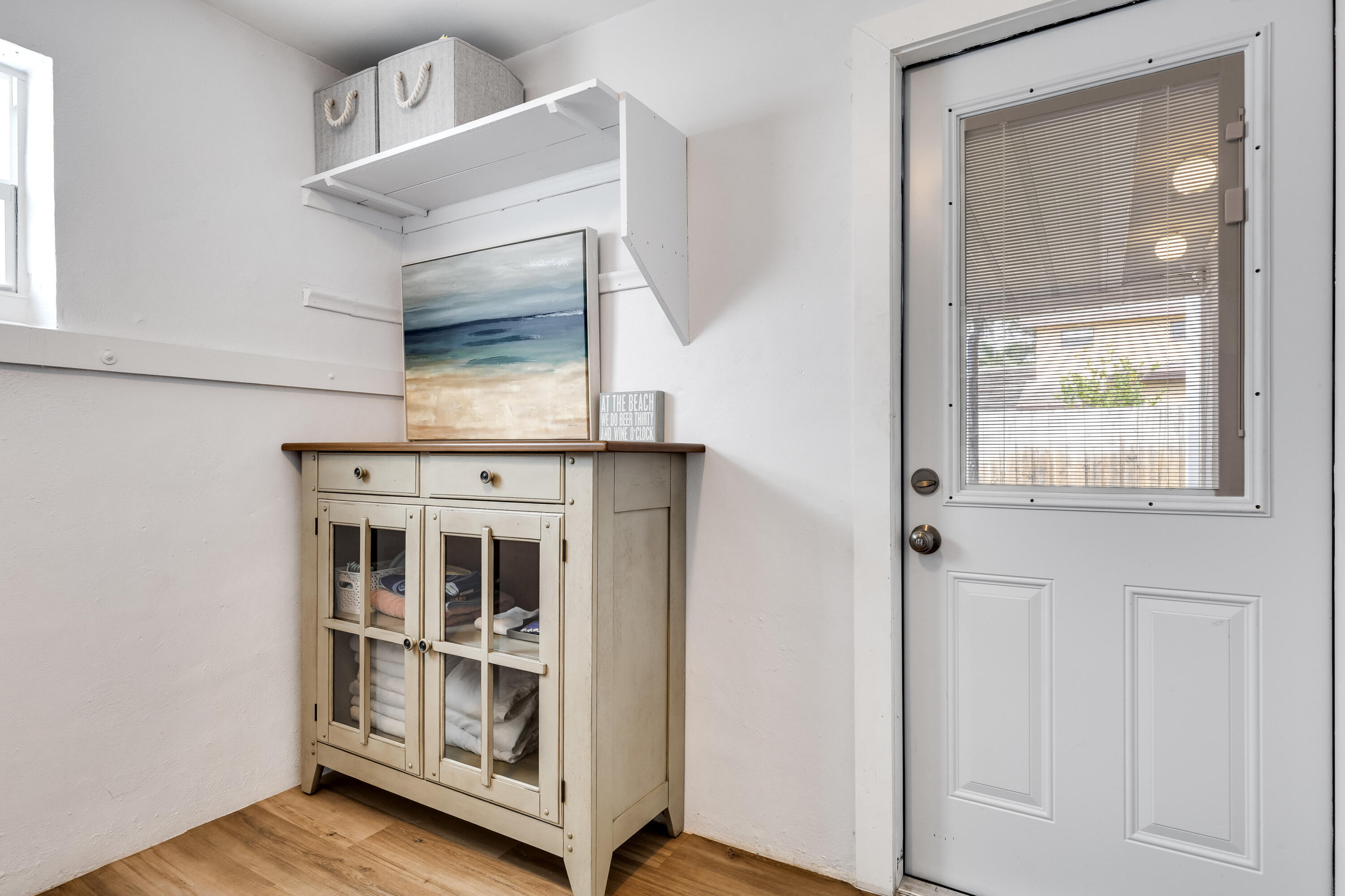LYONS PARK - Residential Lease
