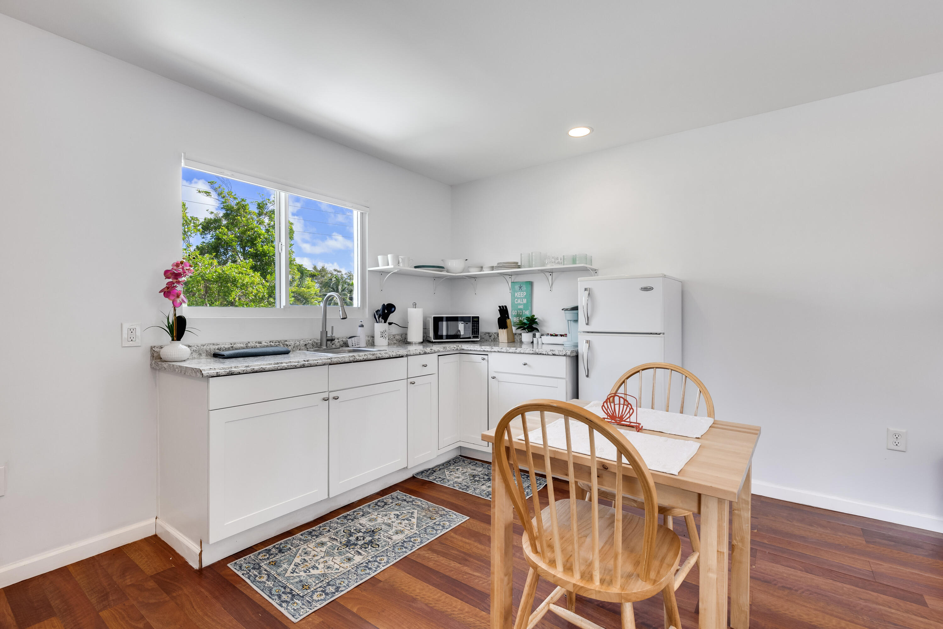 LYONS PARK - Residential Lease