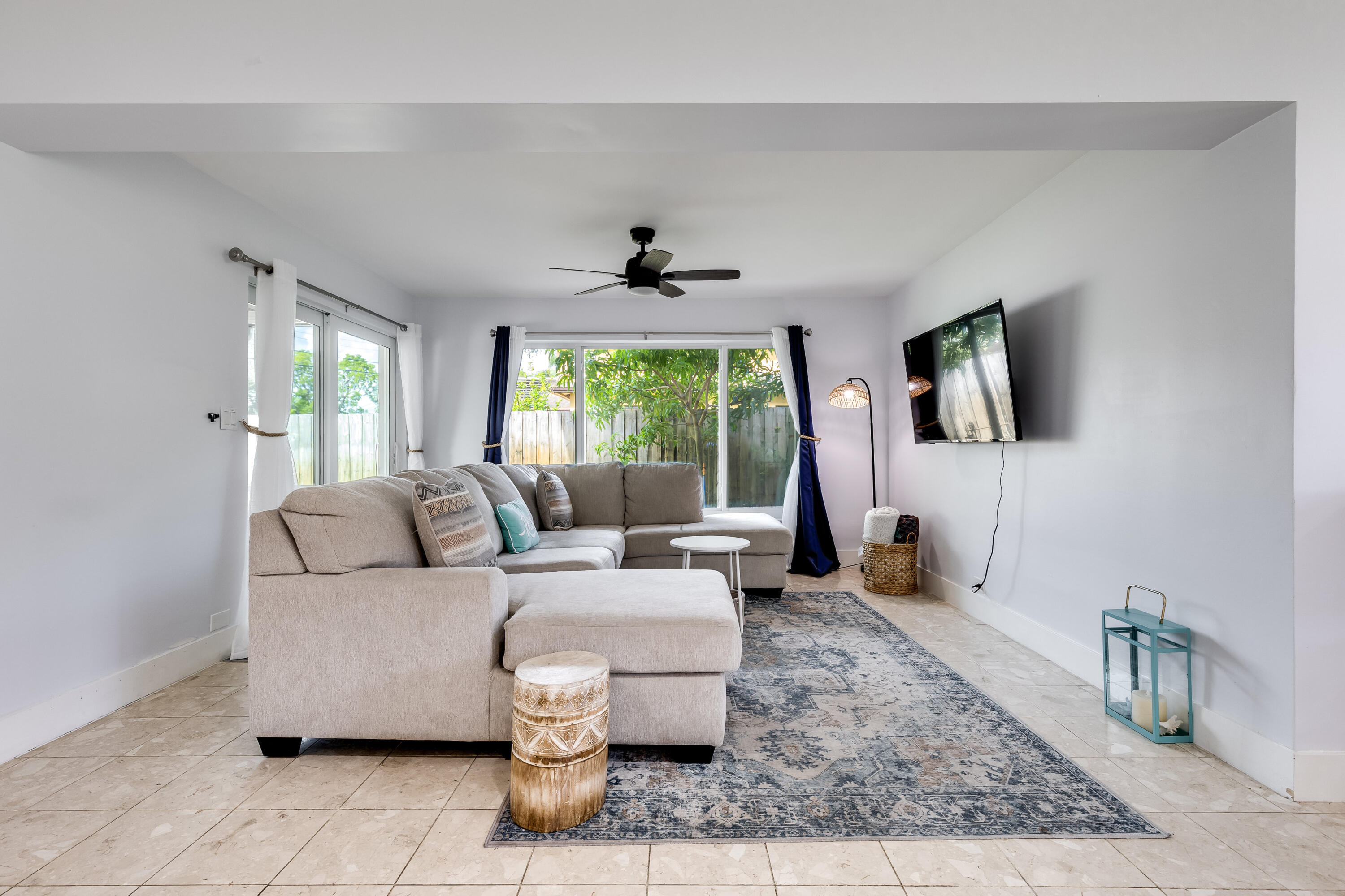 LYONS PARK - Residential Lease