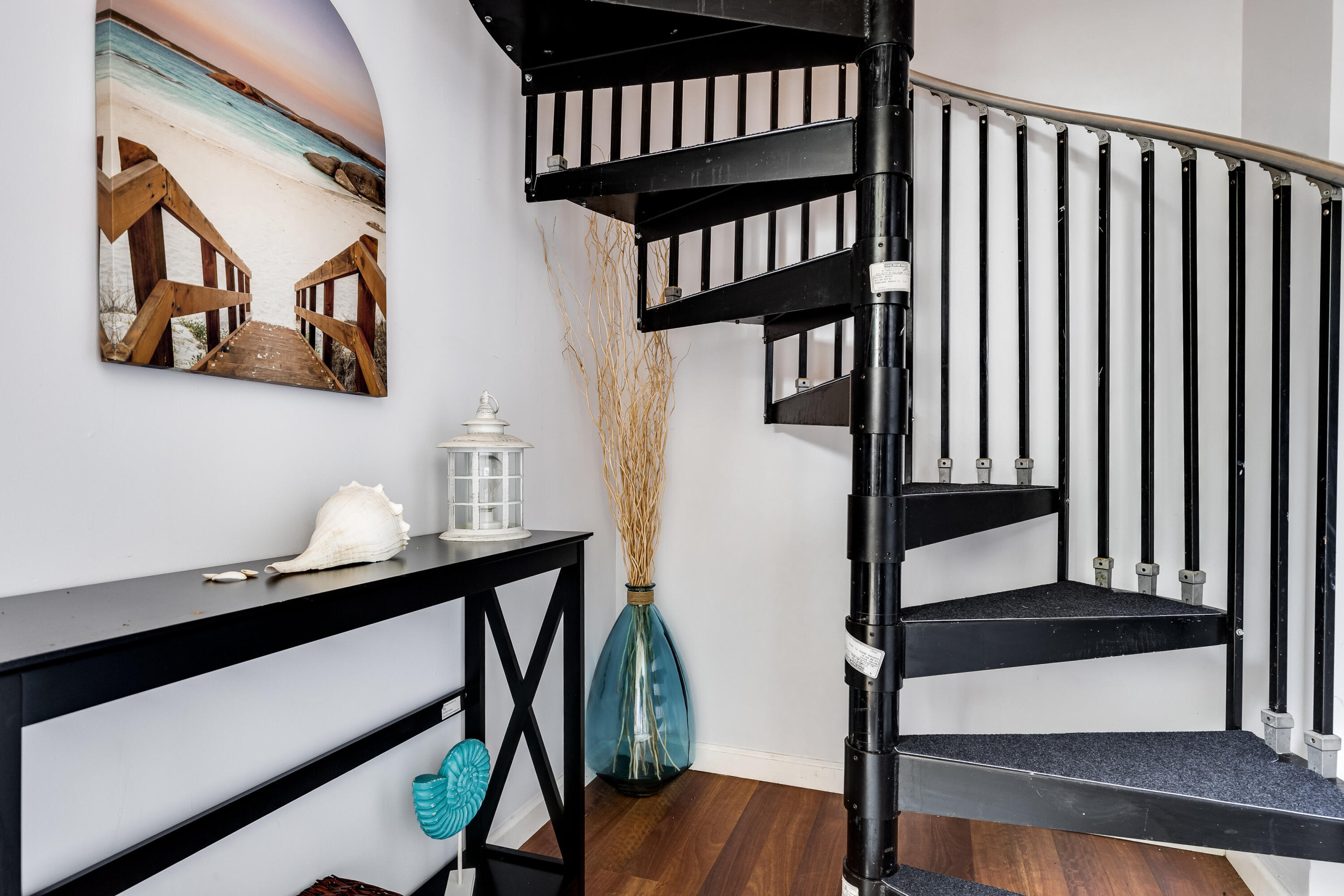 LYONS PARK - Residential Lease