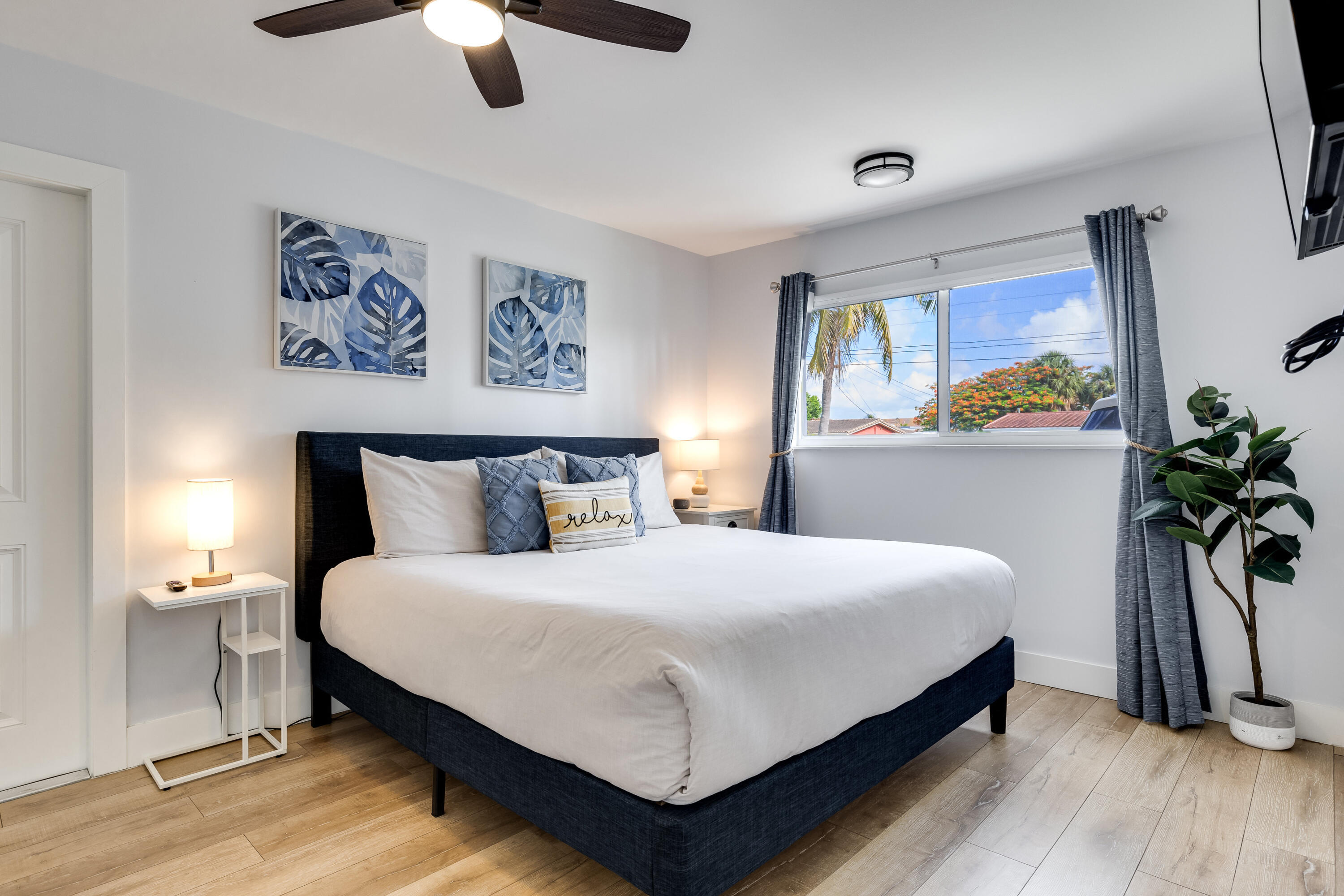 LYONS PARK - Residential Lease