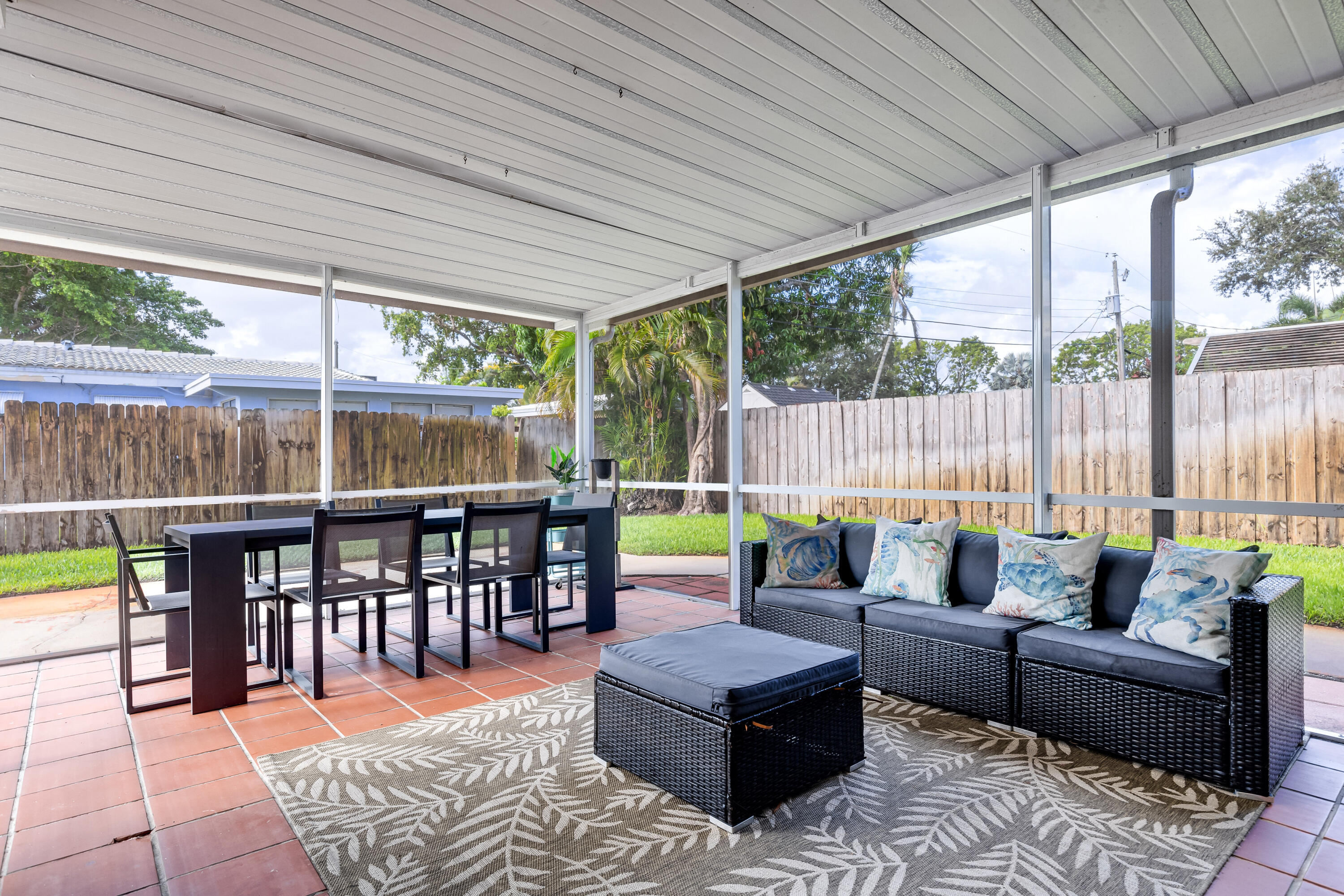 LYONS PARK - Residential Lease
