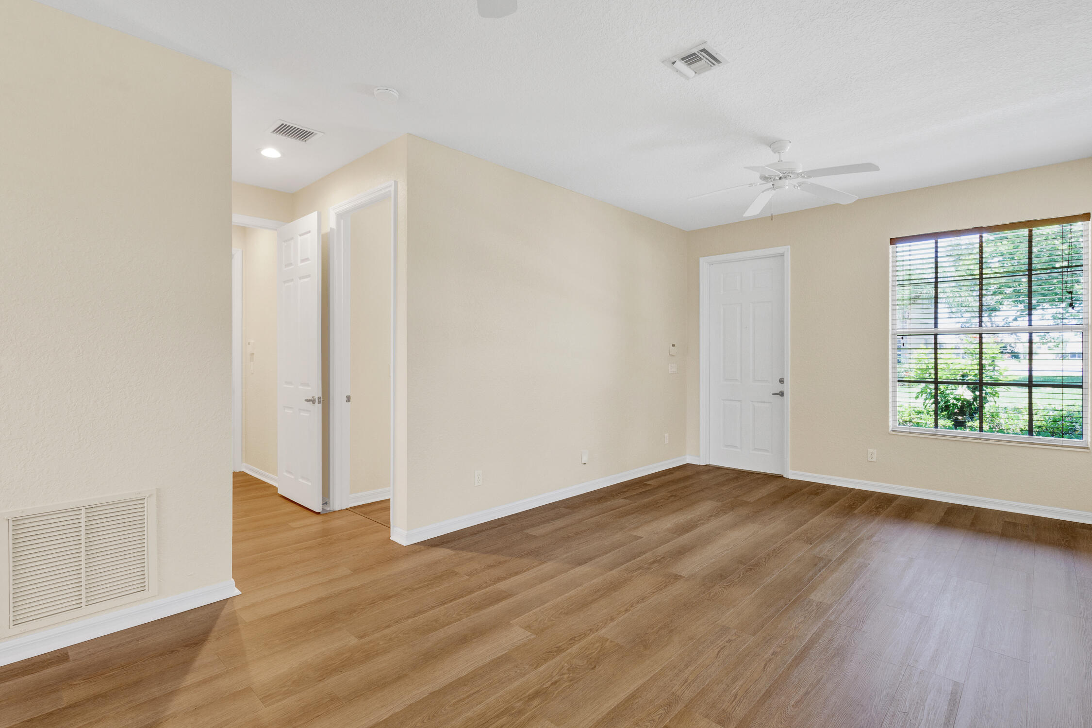 VERONA TRACE SUB & THE VILLAS AT VERONA TRACE - Residential