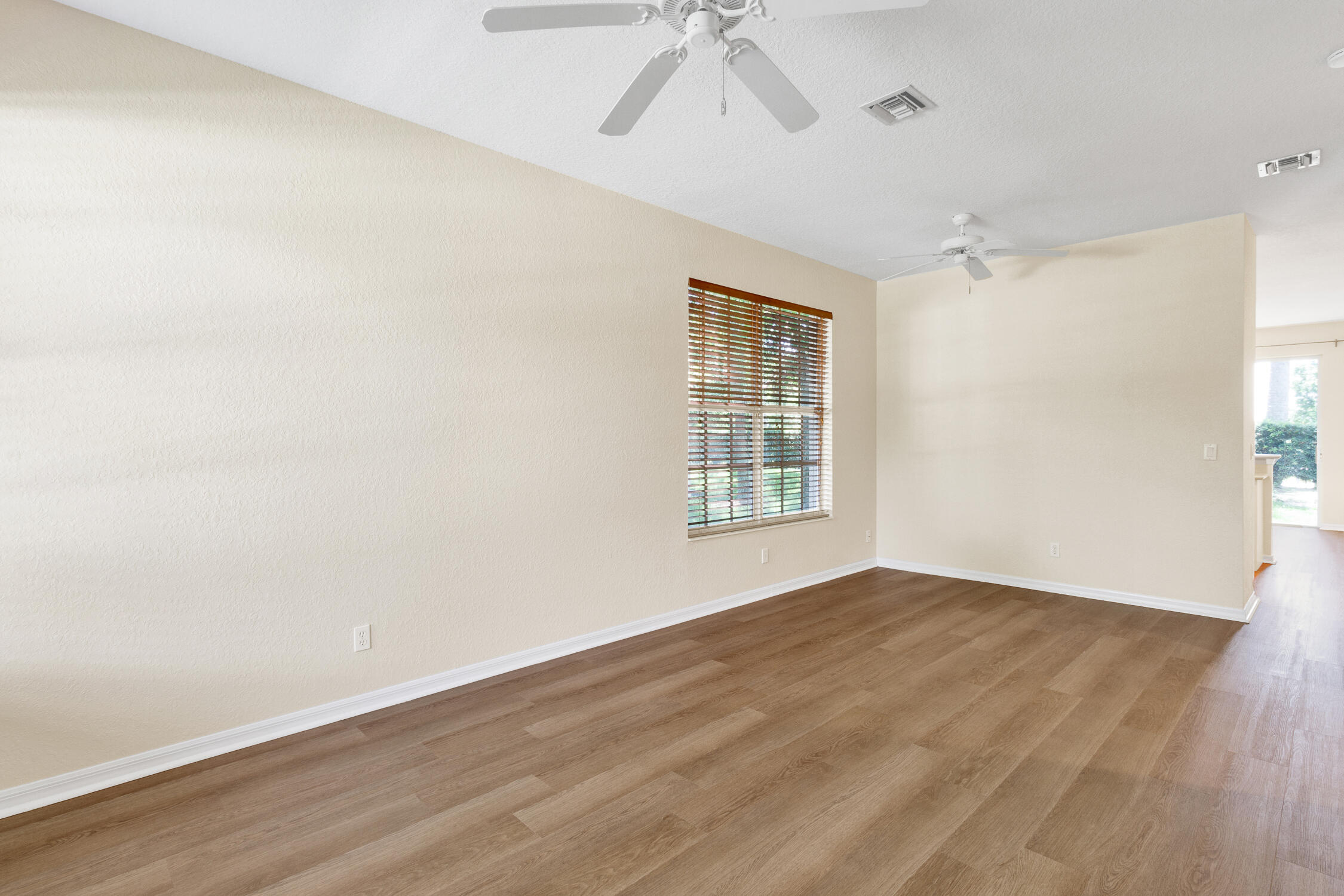 VERONA TRACE SUB & THE VILLAS AT VERONA TRACE - Residential