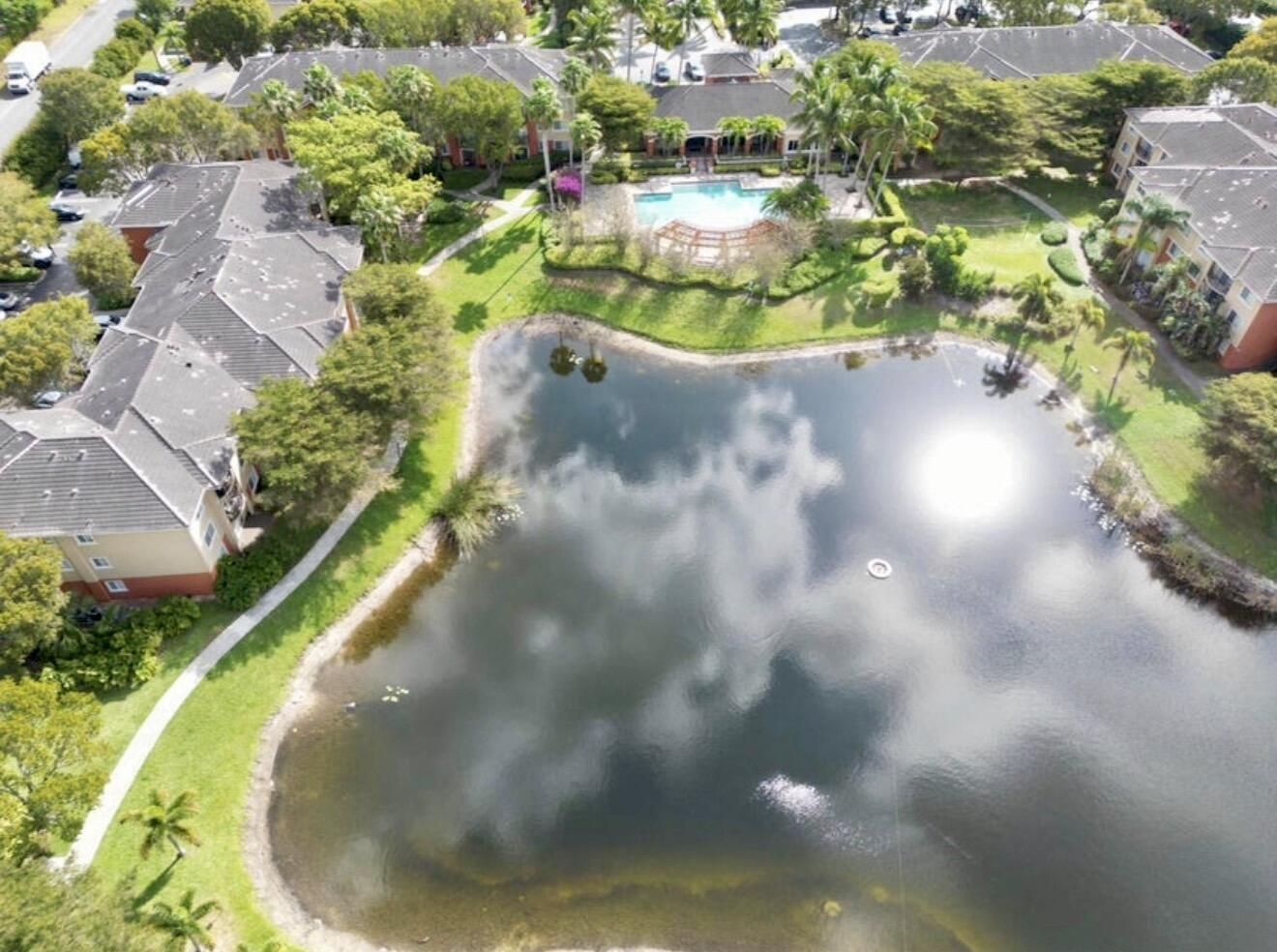 GRAND ISLES CONDO - Residential