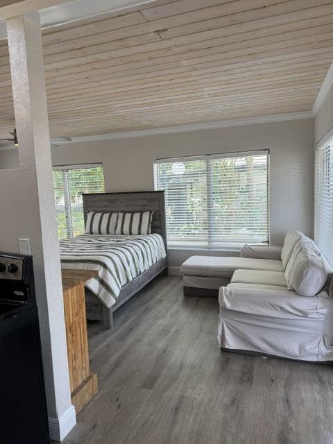 LAKE WORTH TOWN OF - Residential Lease