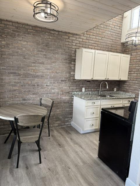 LAKE WORTH TOWN OF - Residential Lease