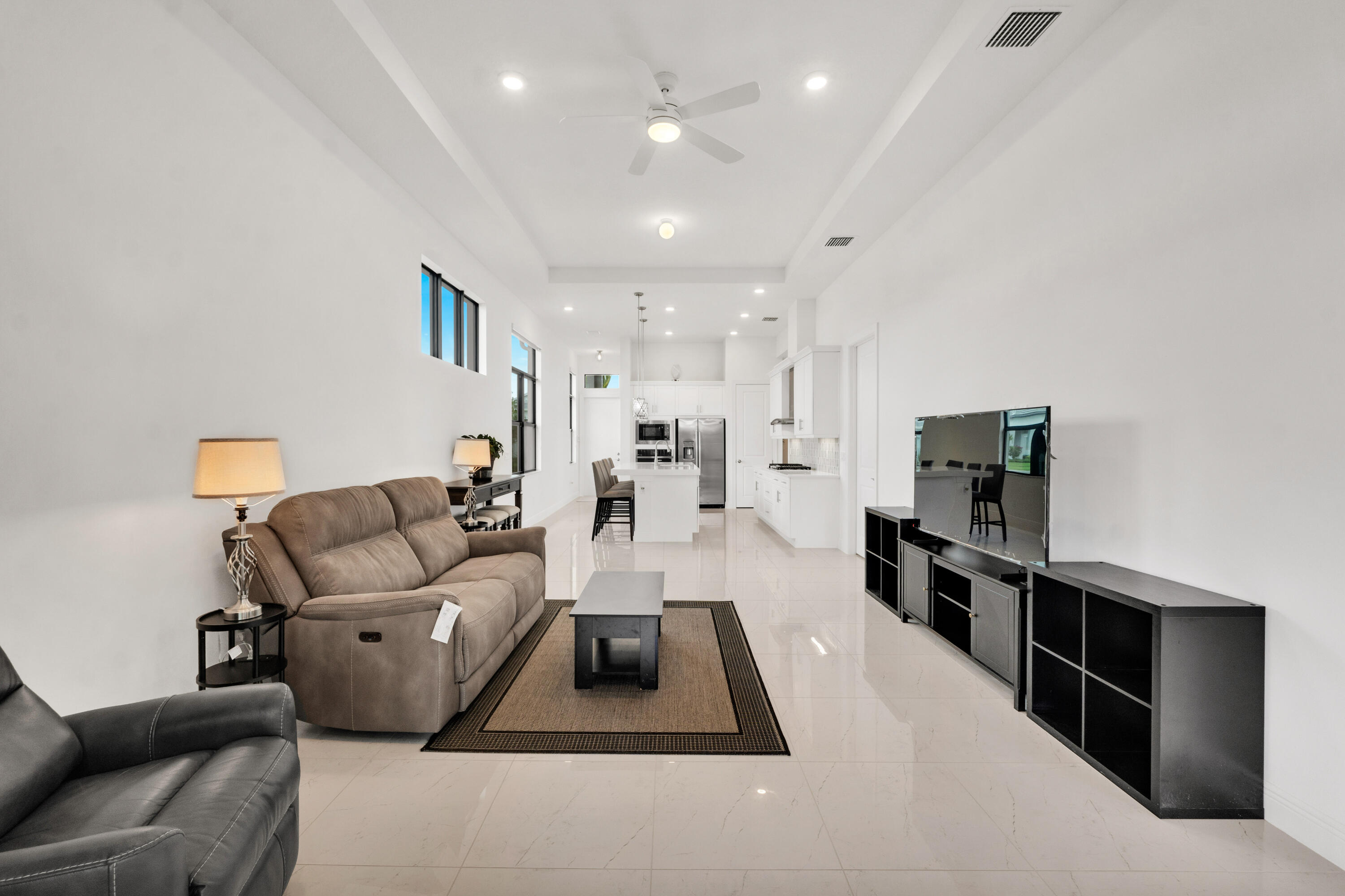 CRESSWIND PALM BEACH - Residential
