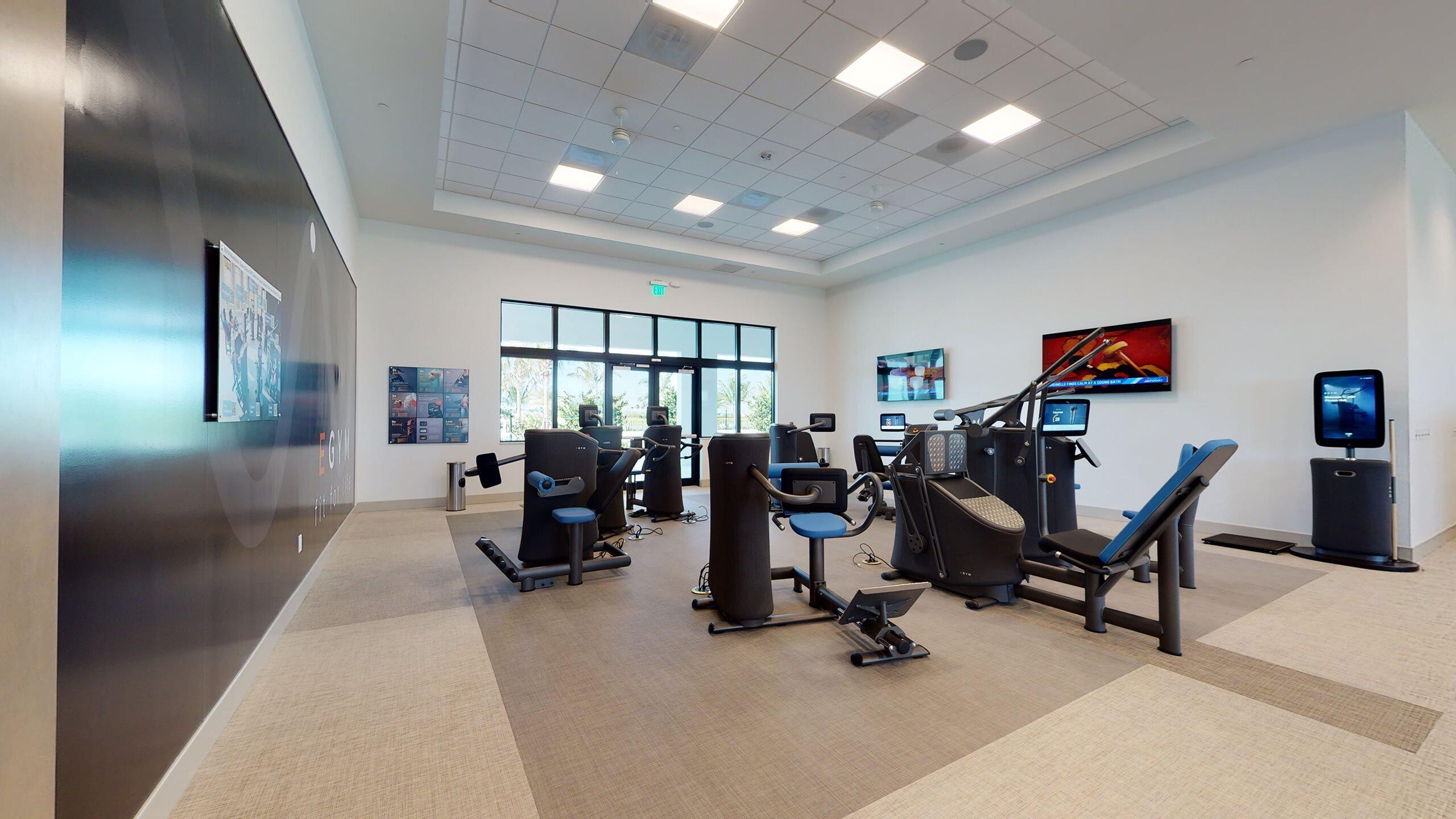 CRESSWIND PALM BEACH - Residential