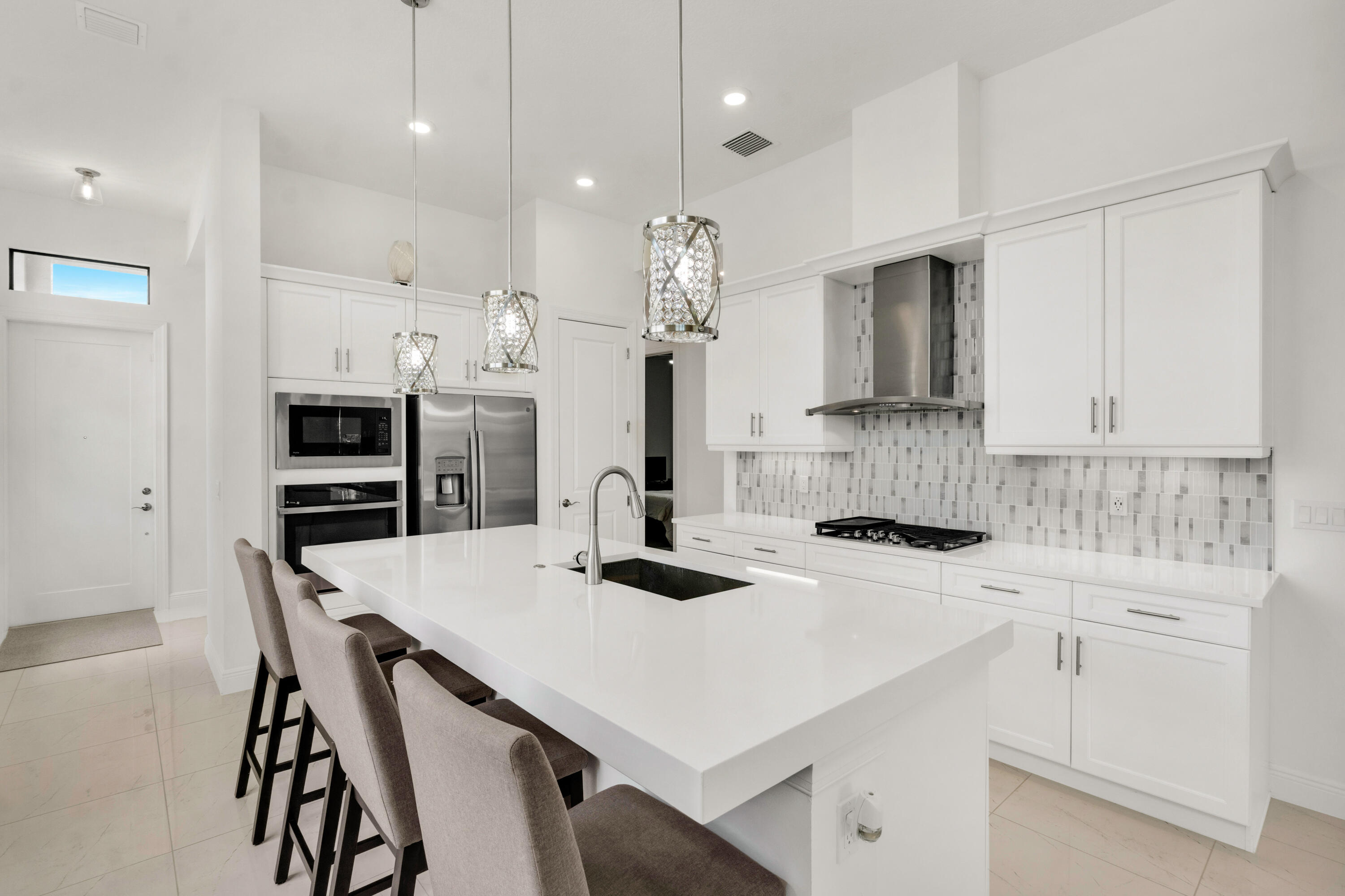 CRESSWIND PALM BEACH - Residential