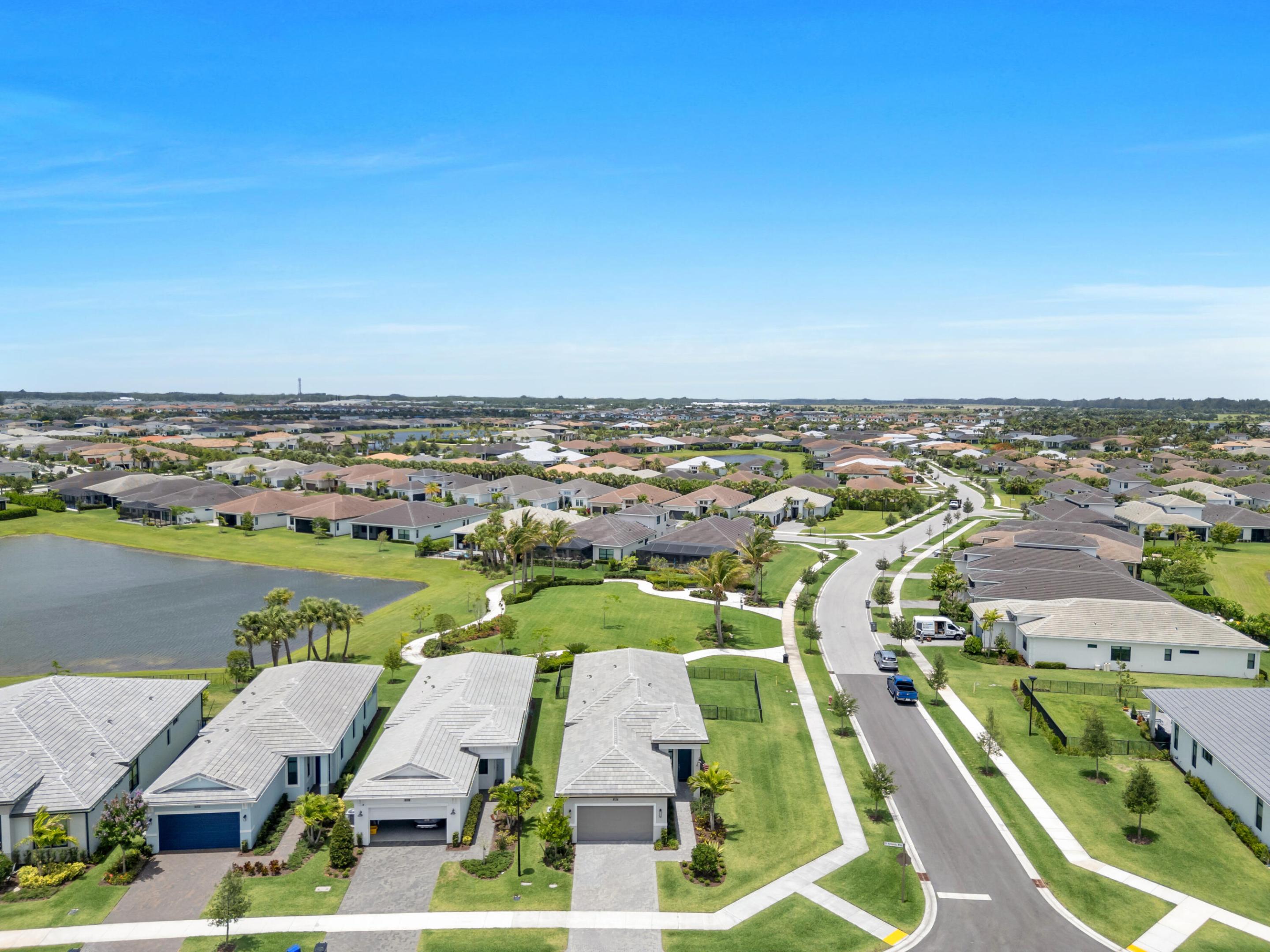 CRESSWIND PALM BEACH - Residential
