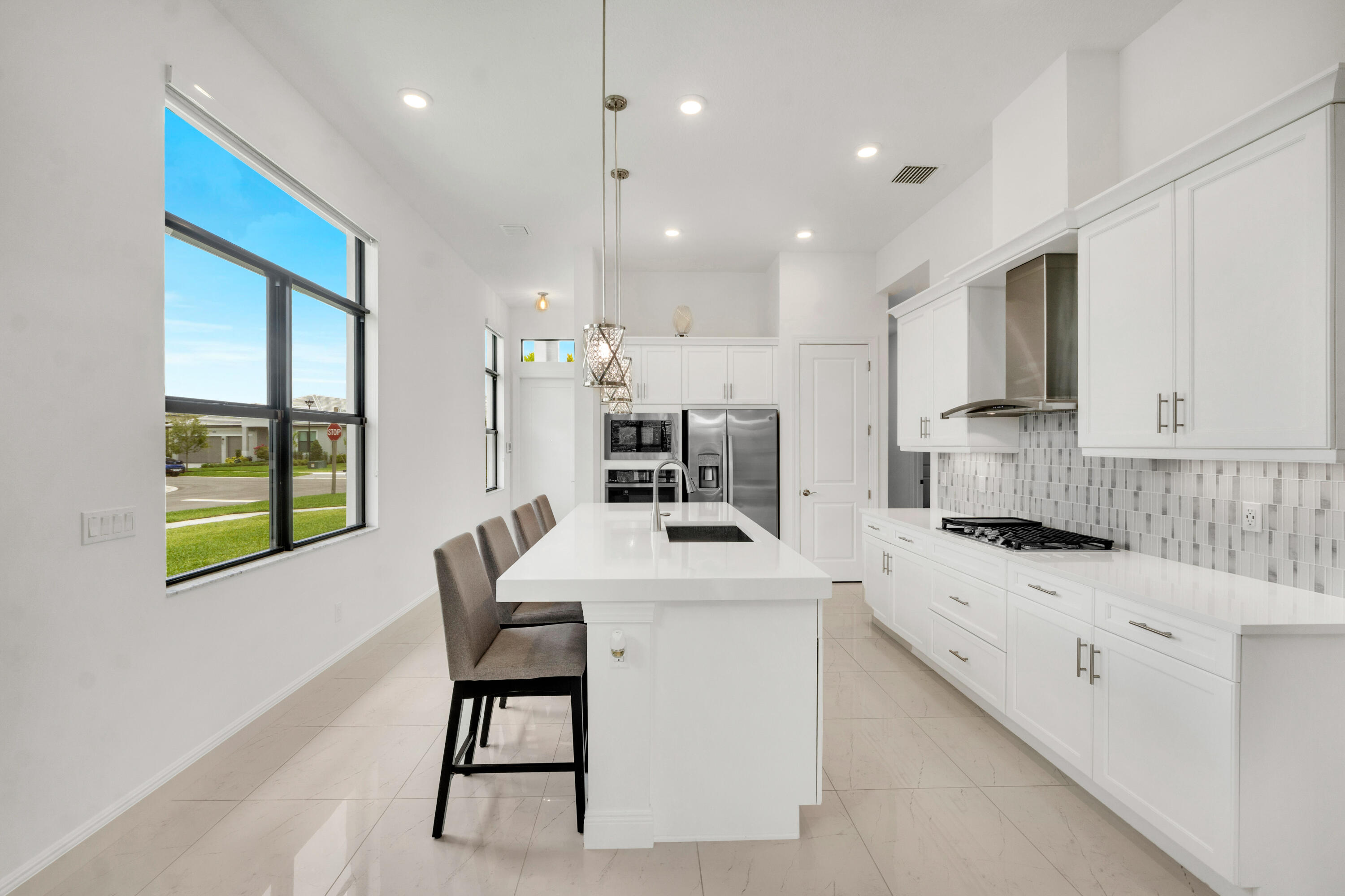 CRESSWIND PALM BEACH - Residential
