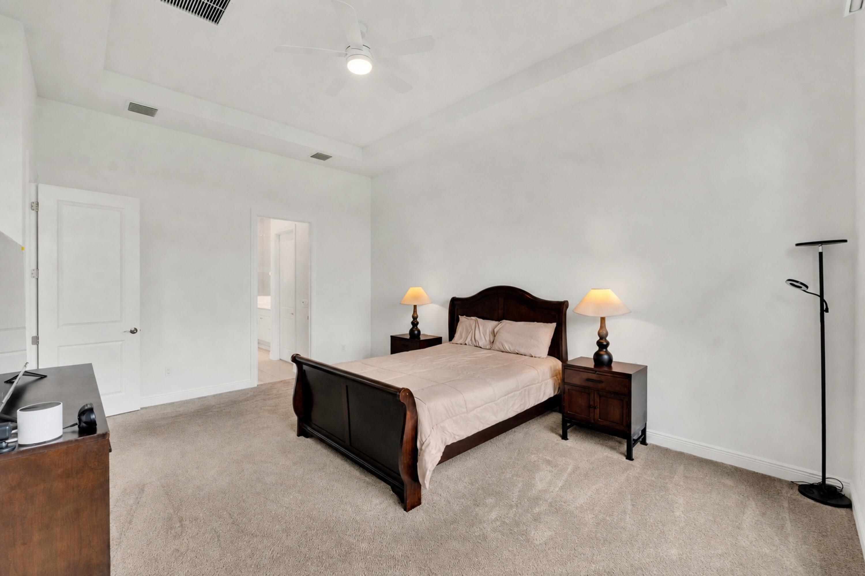CRESSWIND PALM BEACH - Residential