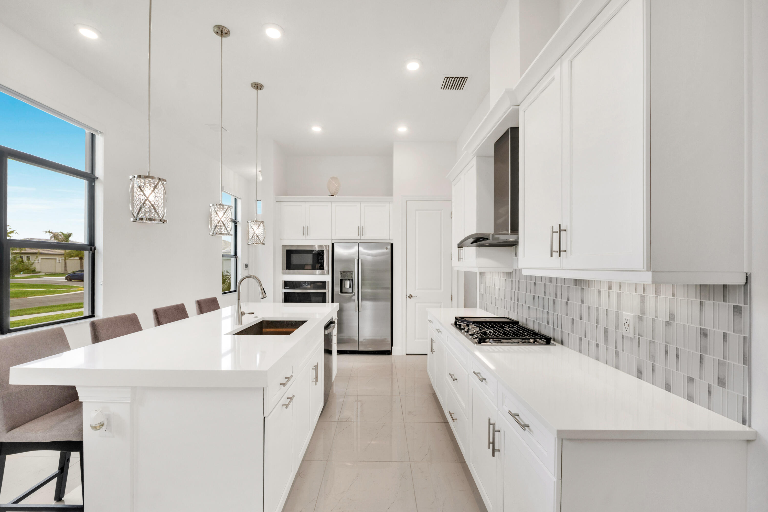 CRESSWIND PALM BEACH - Residential