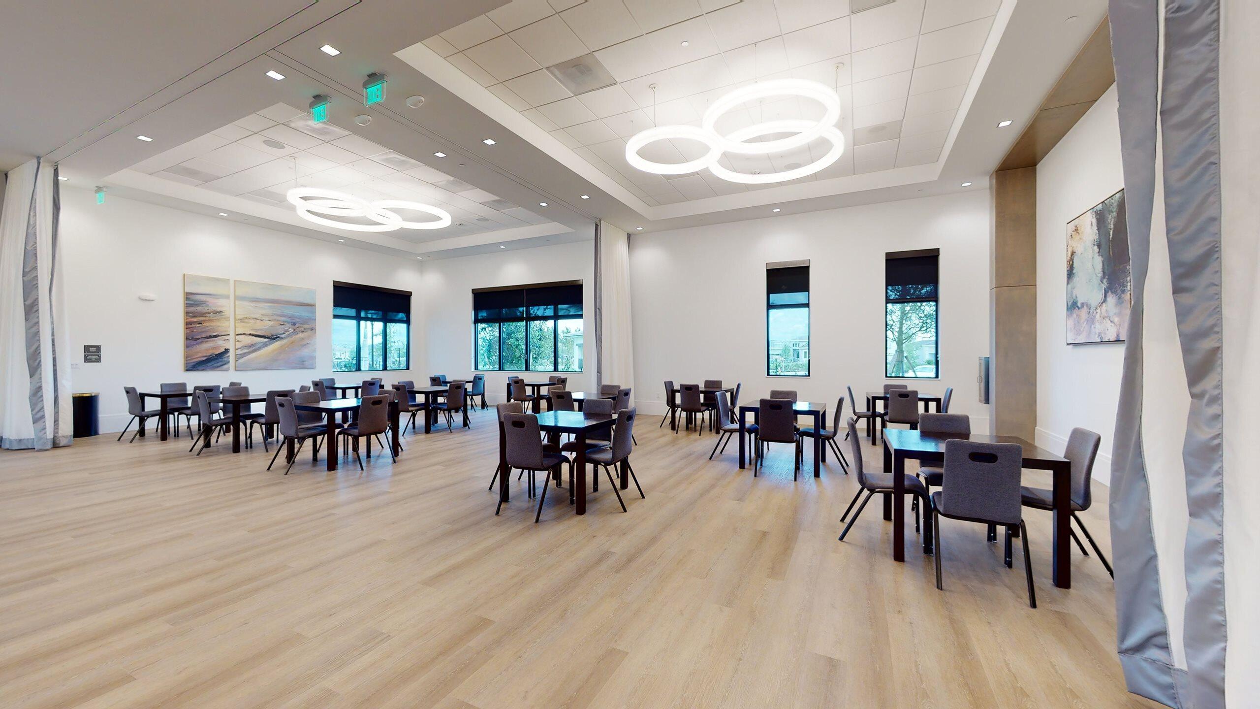 CRESSWIND PALM BEACH - Residential