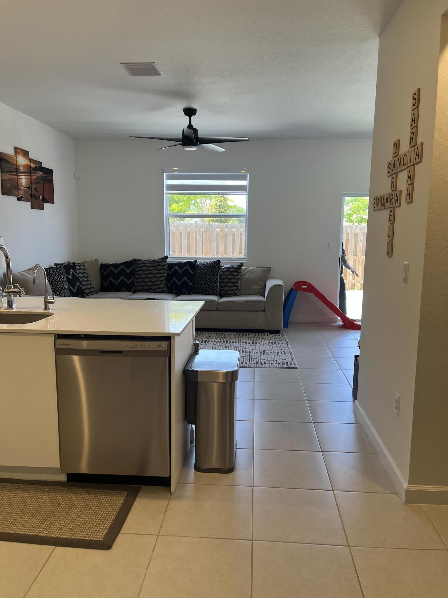 Cedar Pointe - Residential