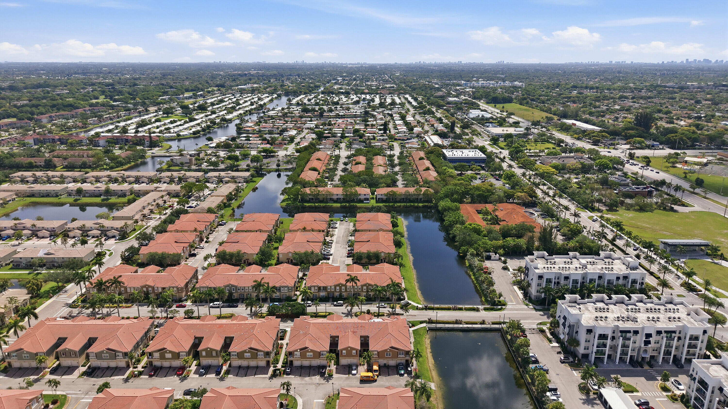 HAMPTON HILLS CONDO - Residential Lease