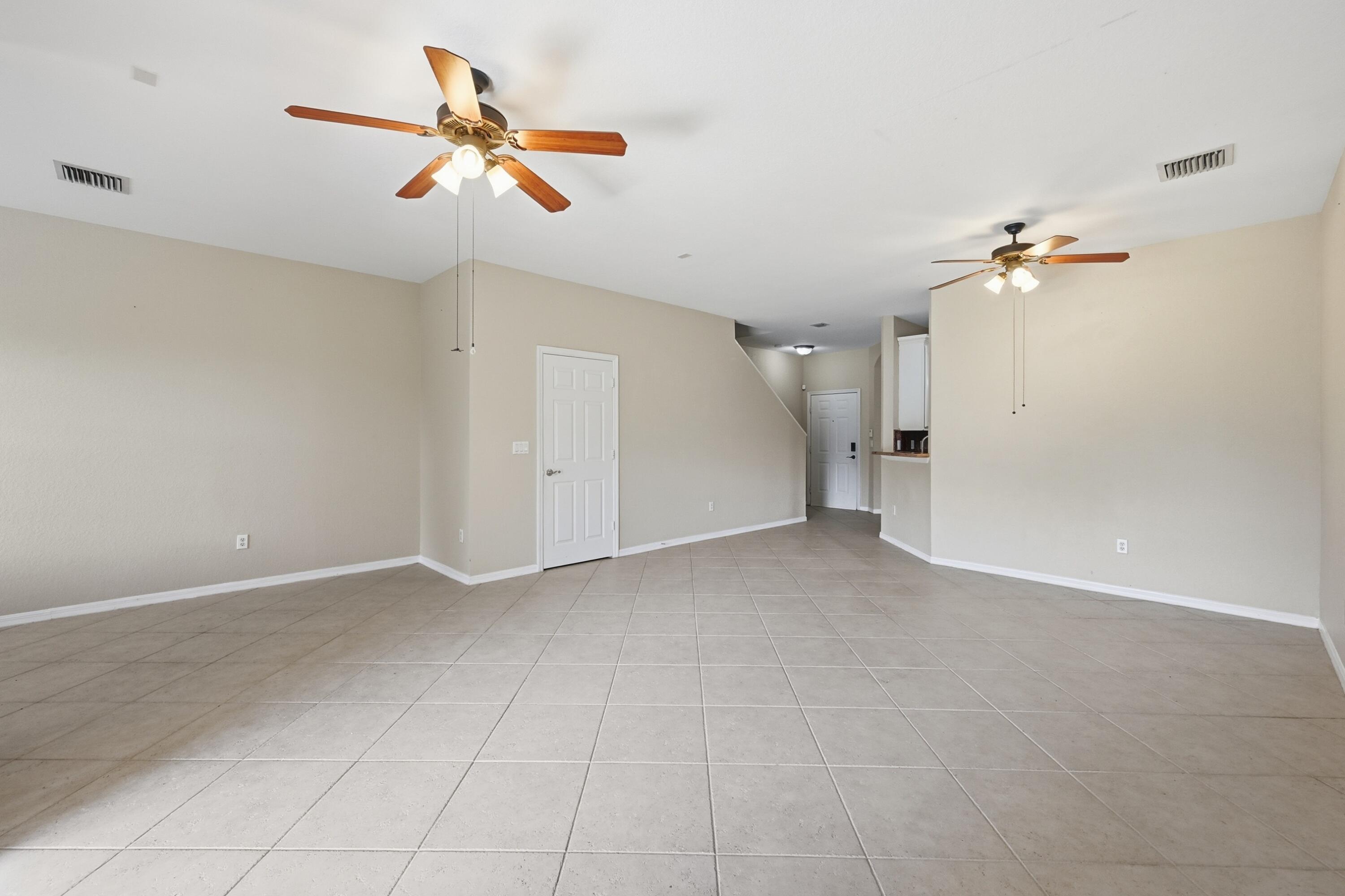 HAMPTON HILLS CONDO - Residential Lease