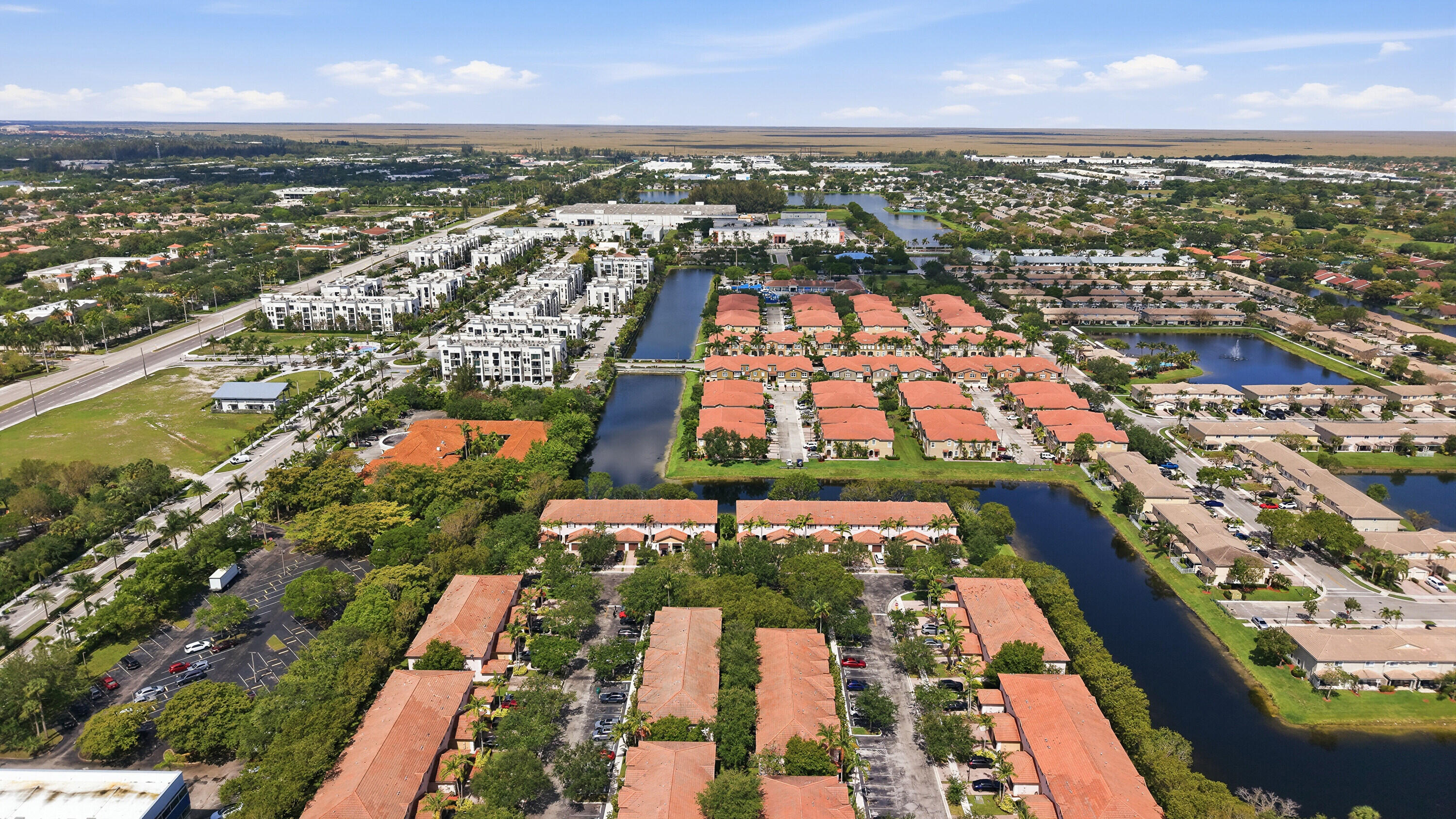 HAMPTON HILLS CONDO - Residential Lease