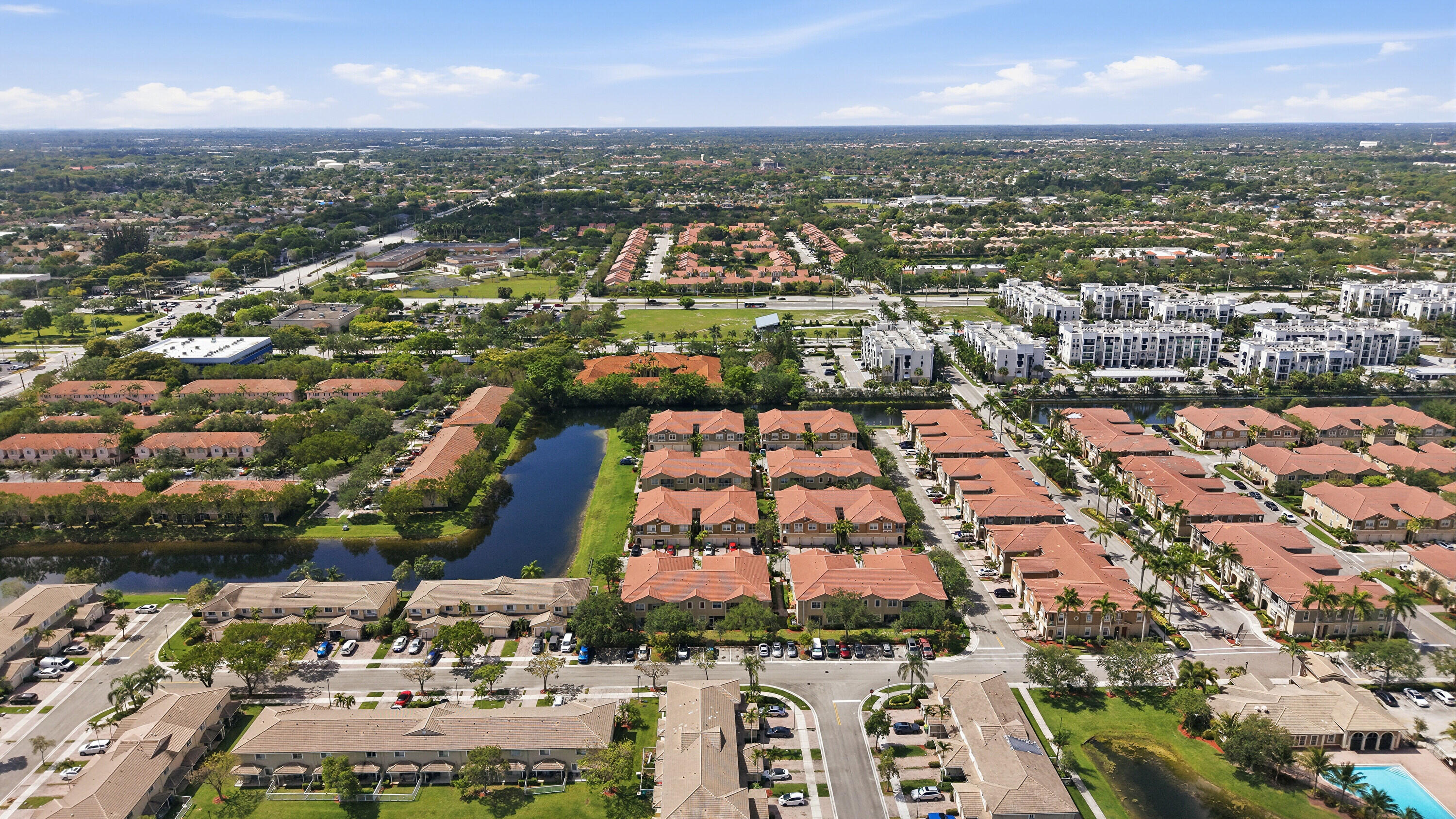 HAMPTON HILLS CONDO - Residential Lease