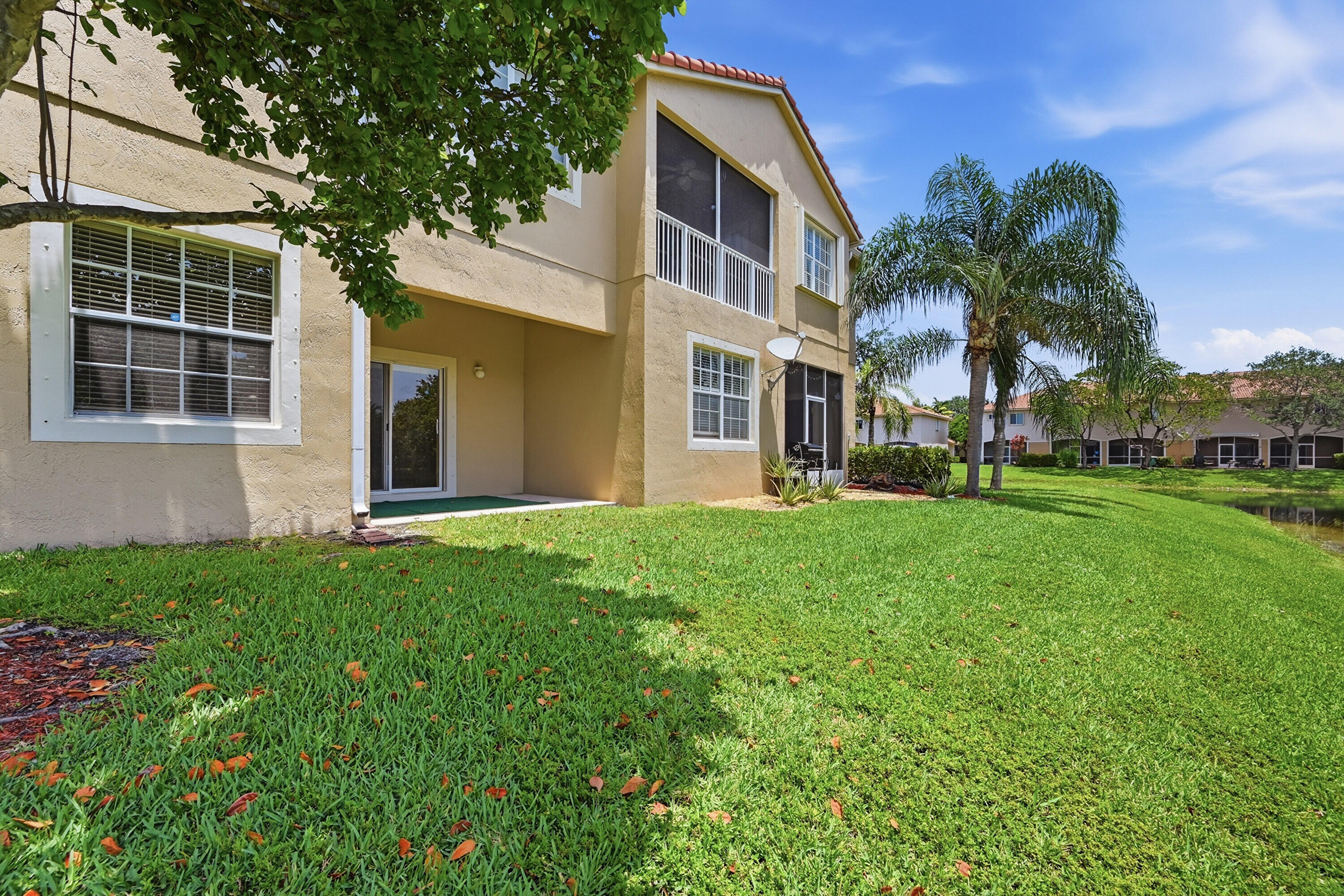 HAMPTON HILLS CONDO - Residential Lease