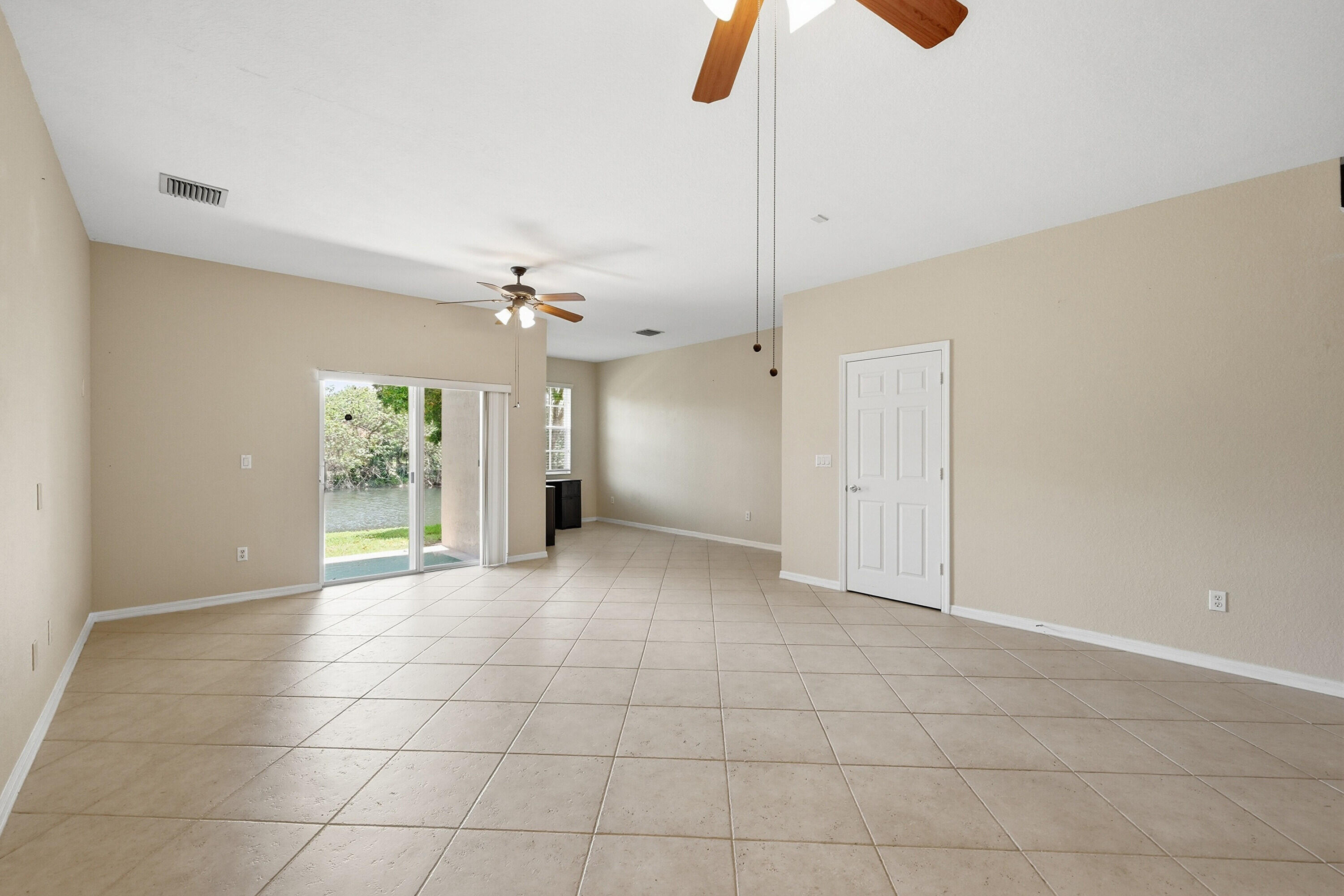 HAMPTON HILLS CONDO - Residential Lease